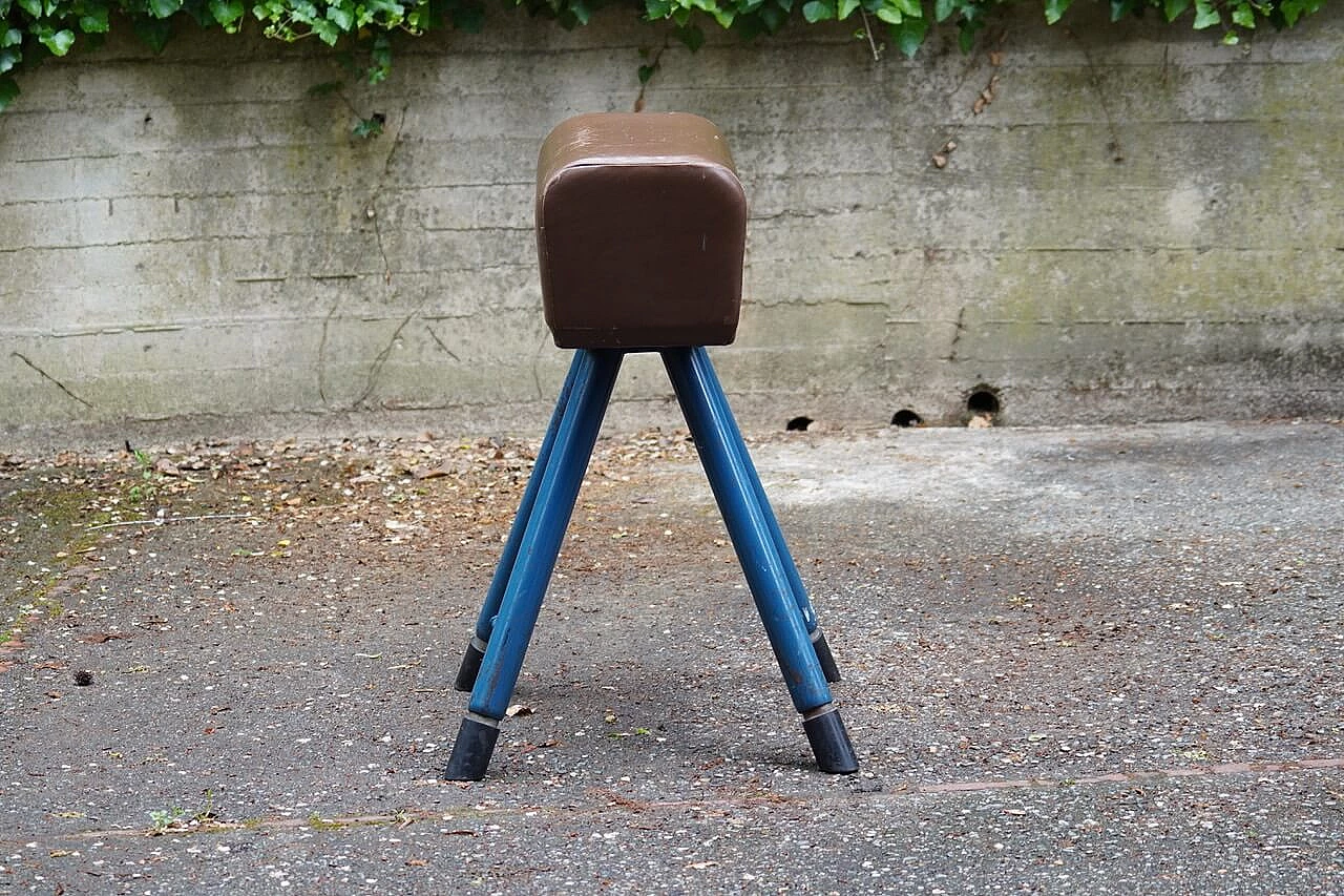 Metal and leather pommel horse, 1950s 3