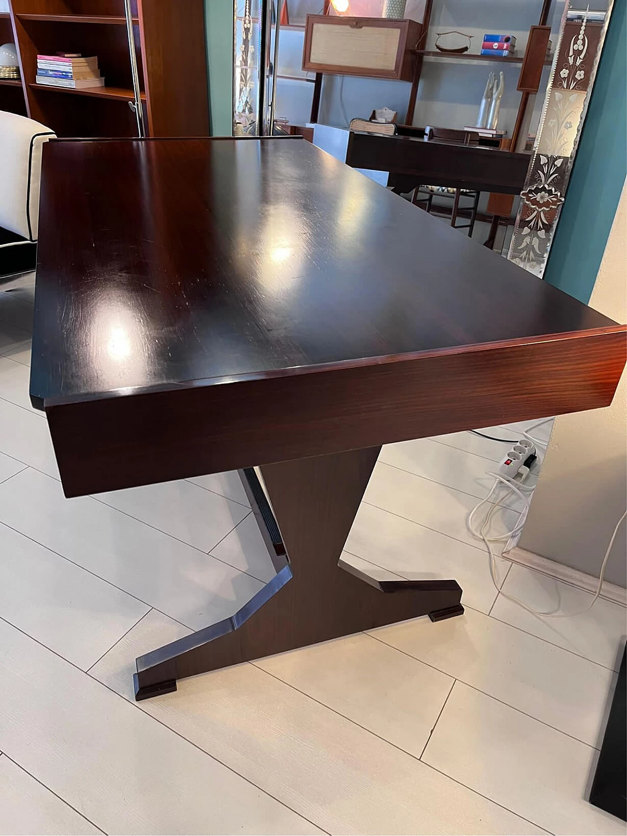 Rosewood desk with drawers, 1970s 10