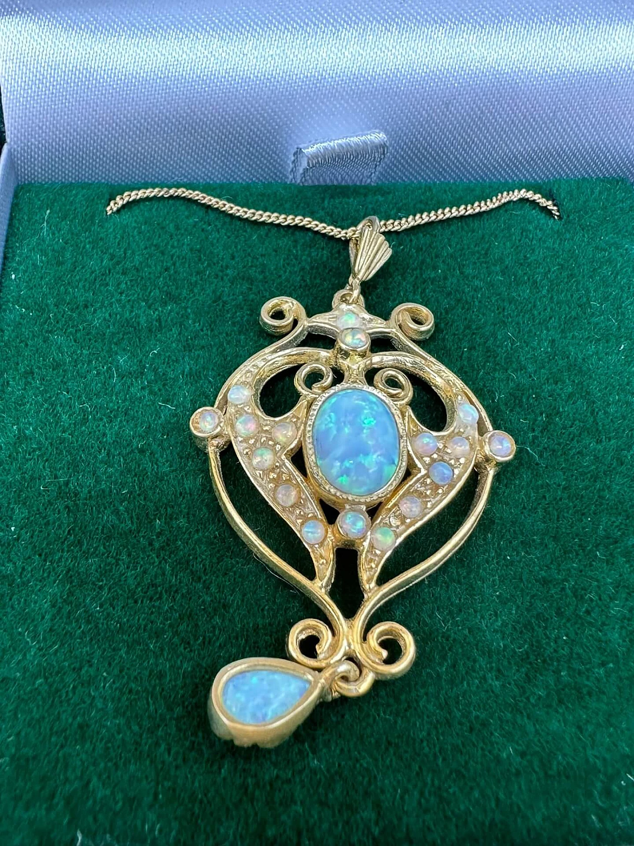 Gold pendant with stones and gems, early 1900s 1