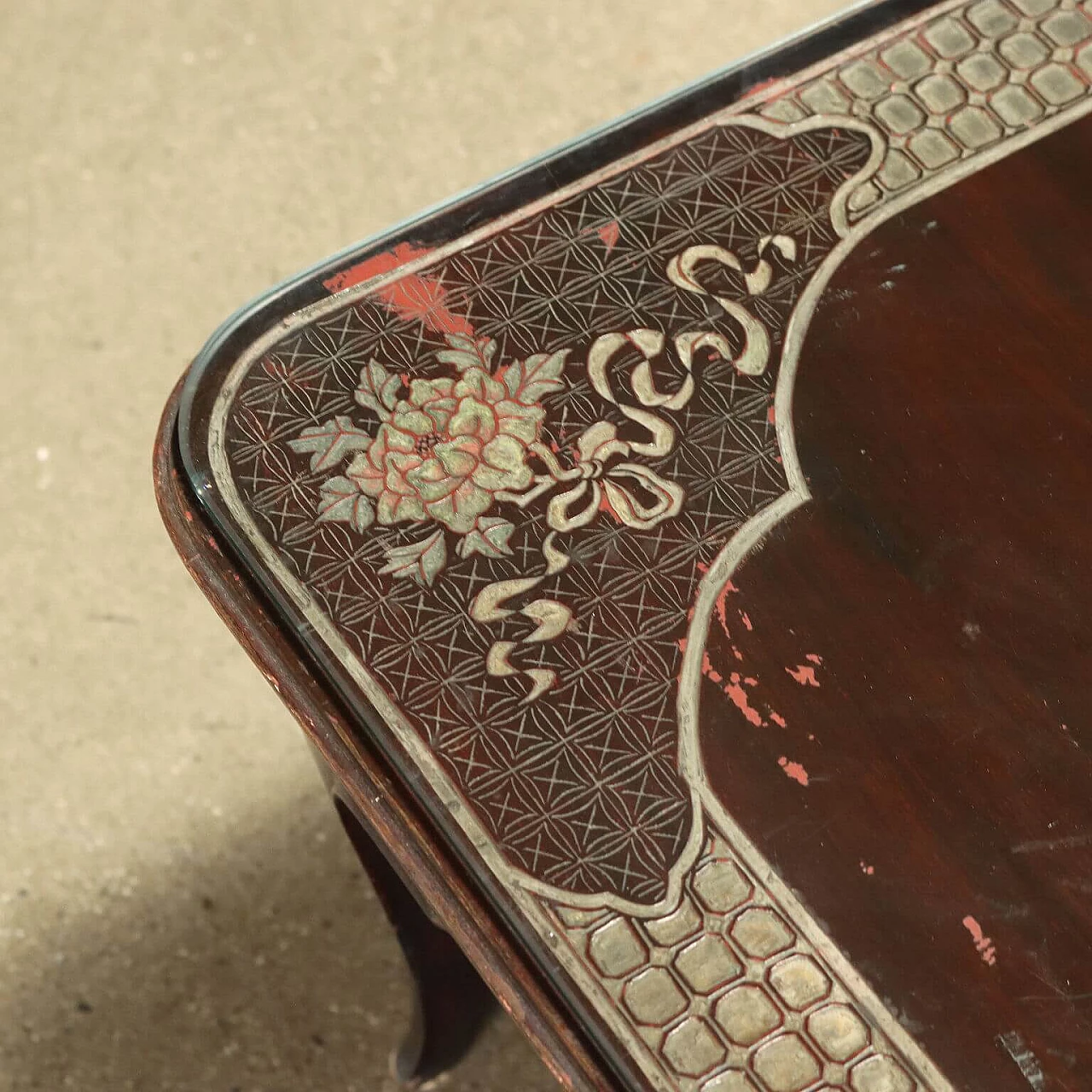 Chinese exotic wood coffee table with carved and lacquered top 7