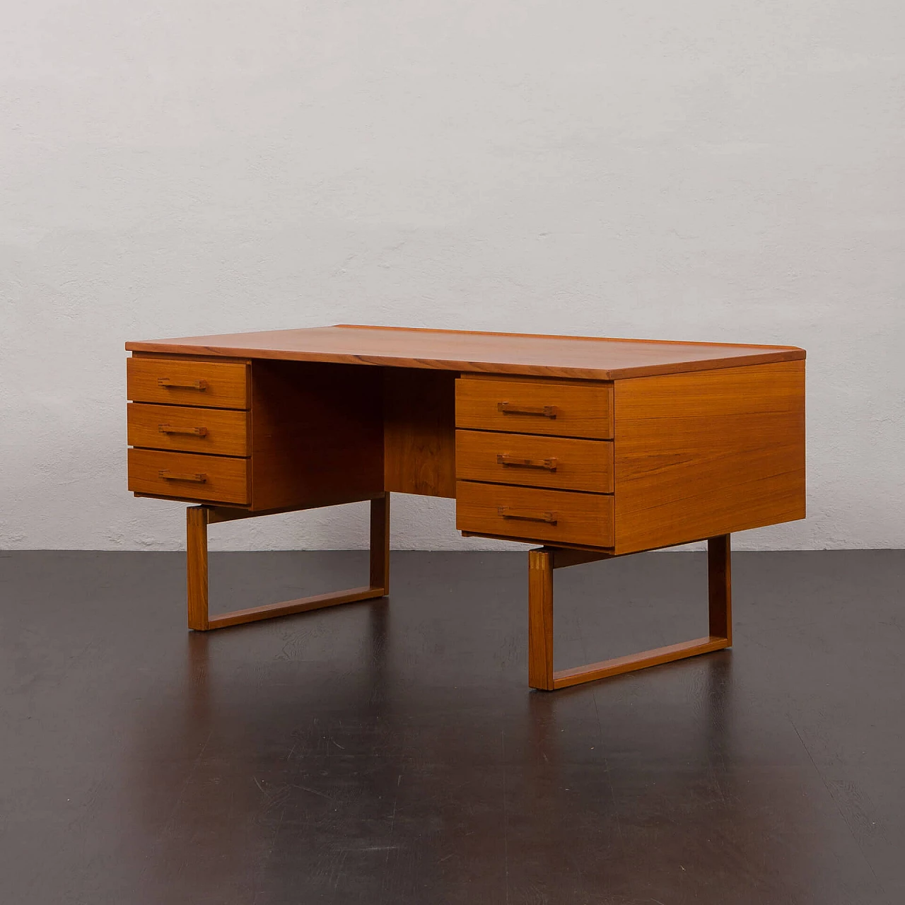 Teak desk by Henning Jensen & Torben Valeur for Dyrlund, 1960s 6