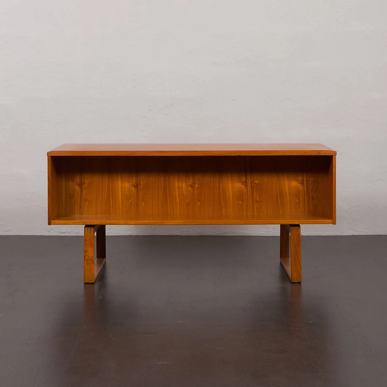 Teak desk by Henning Jensen & Torben Valeur for Dyrlund, 1960s 10