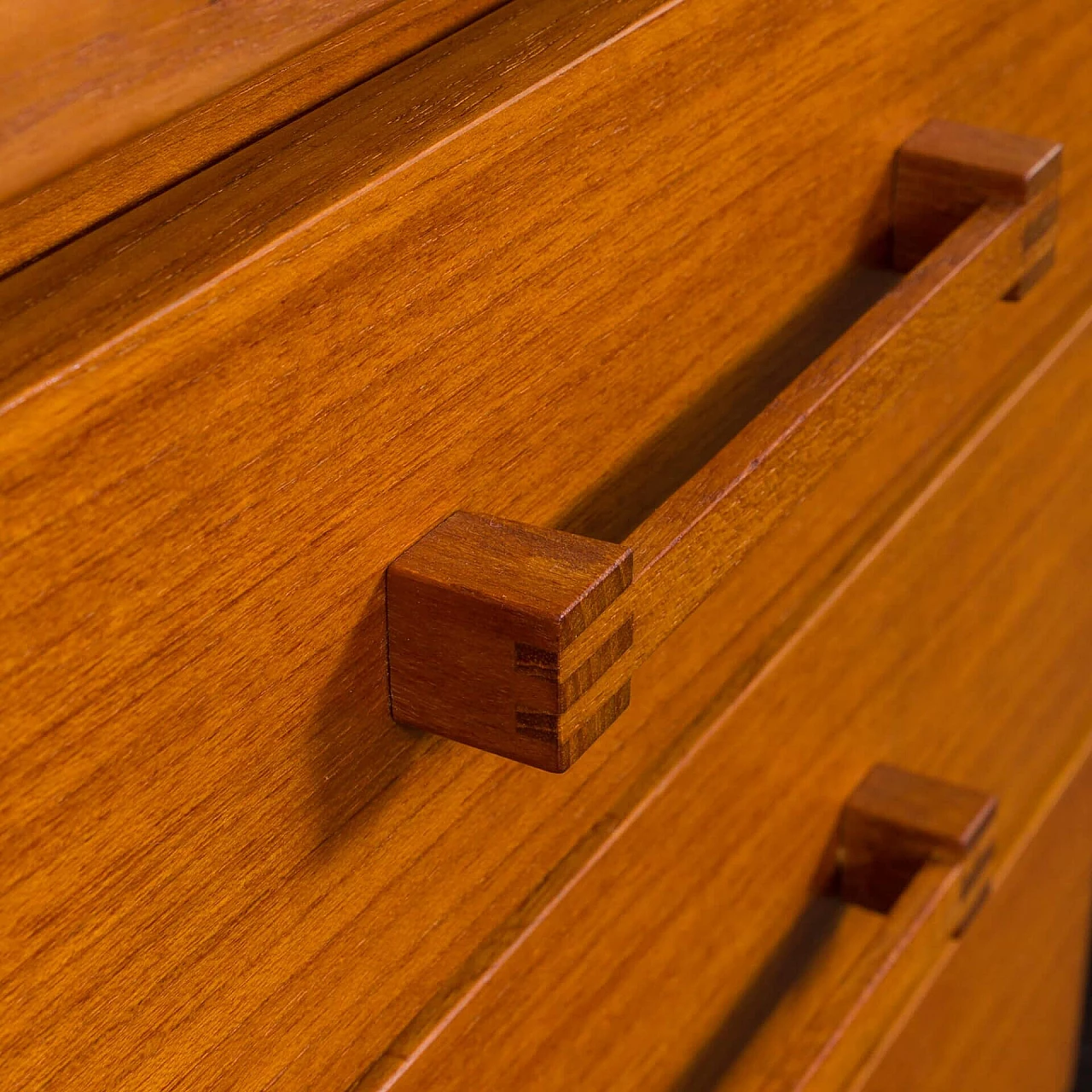 Teak desk by Henning Jensen & Torben Valeur for Dyrlund, 1960s 15