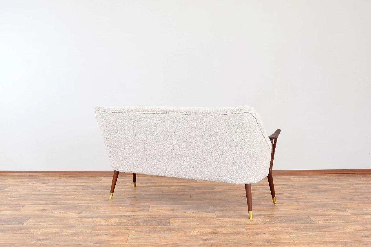 Divano norvegese in teak, ottone e tessuto bouclé beige, anni '60 7