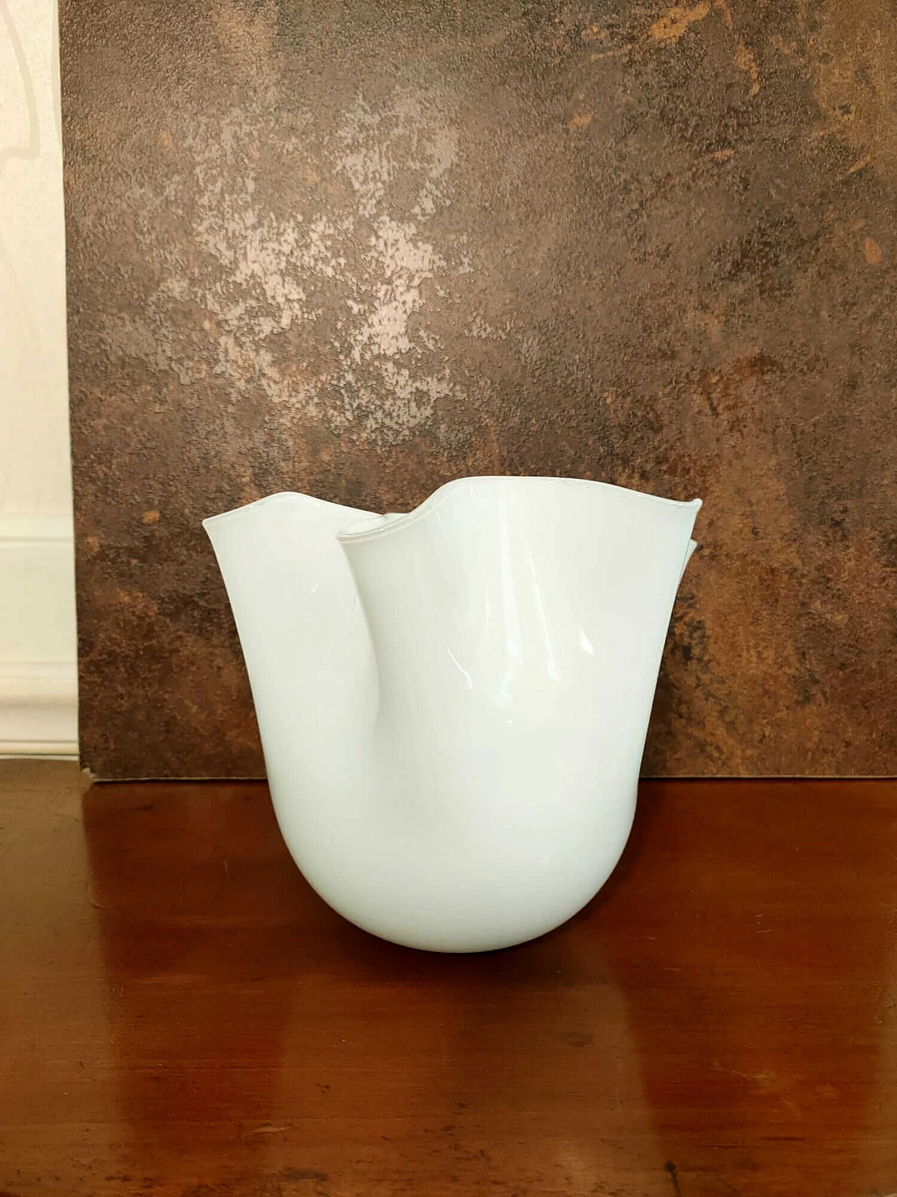 White Murano opaline blown glass Fazzoletto vase 2