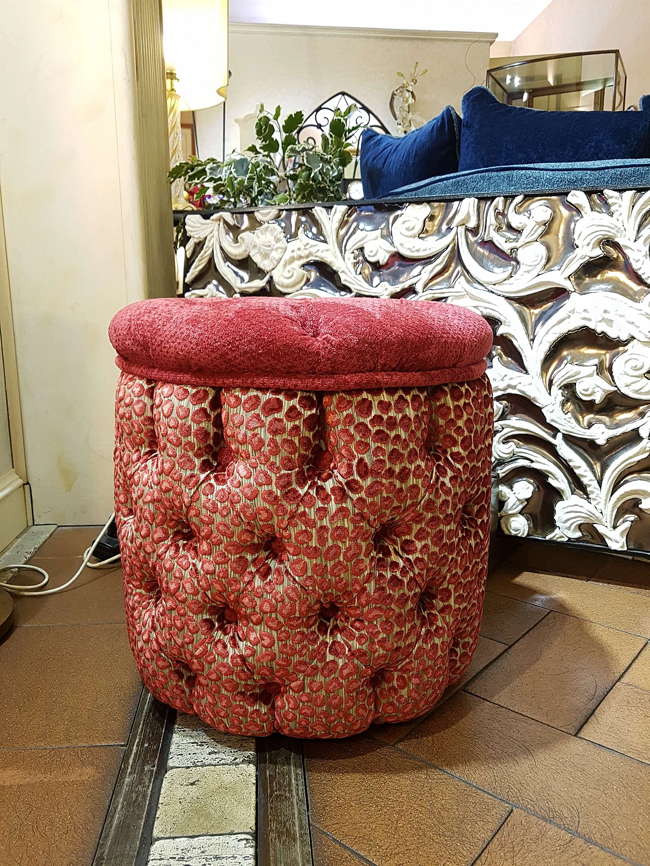 Fabric-covered capitonné pouf, 2000s 2