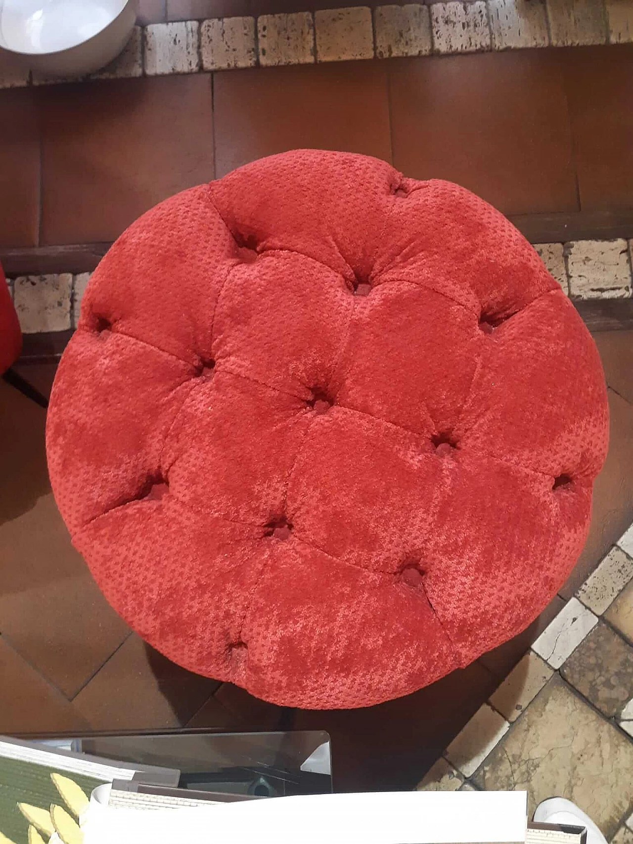 Fabric-covered capitonné pouf, 2000s 3