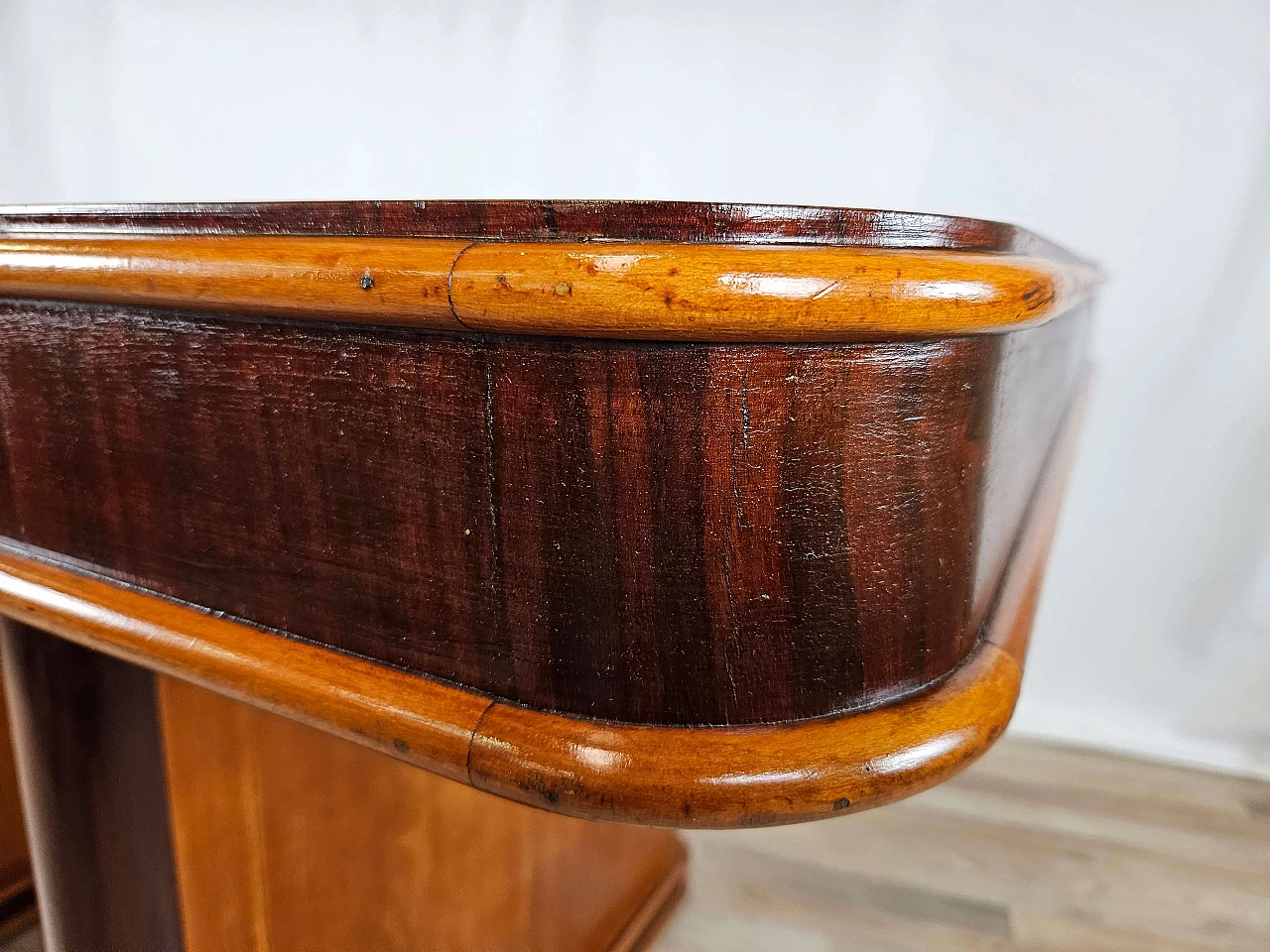 Art Deco table in mahogany and blond walnut, 1940s 14