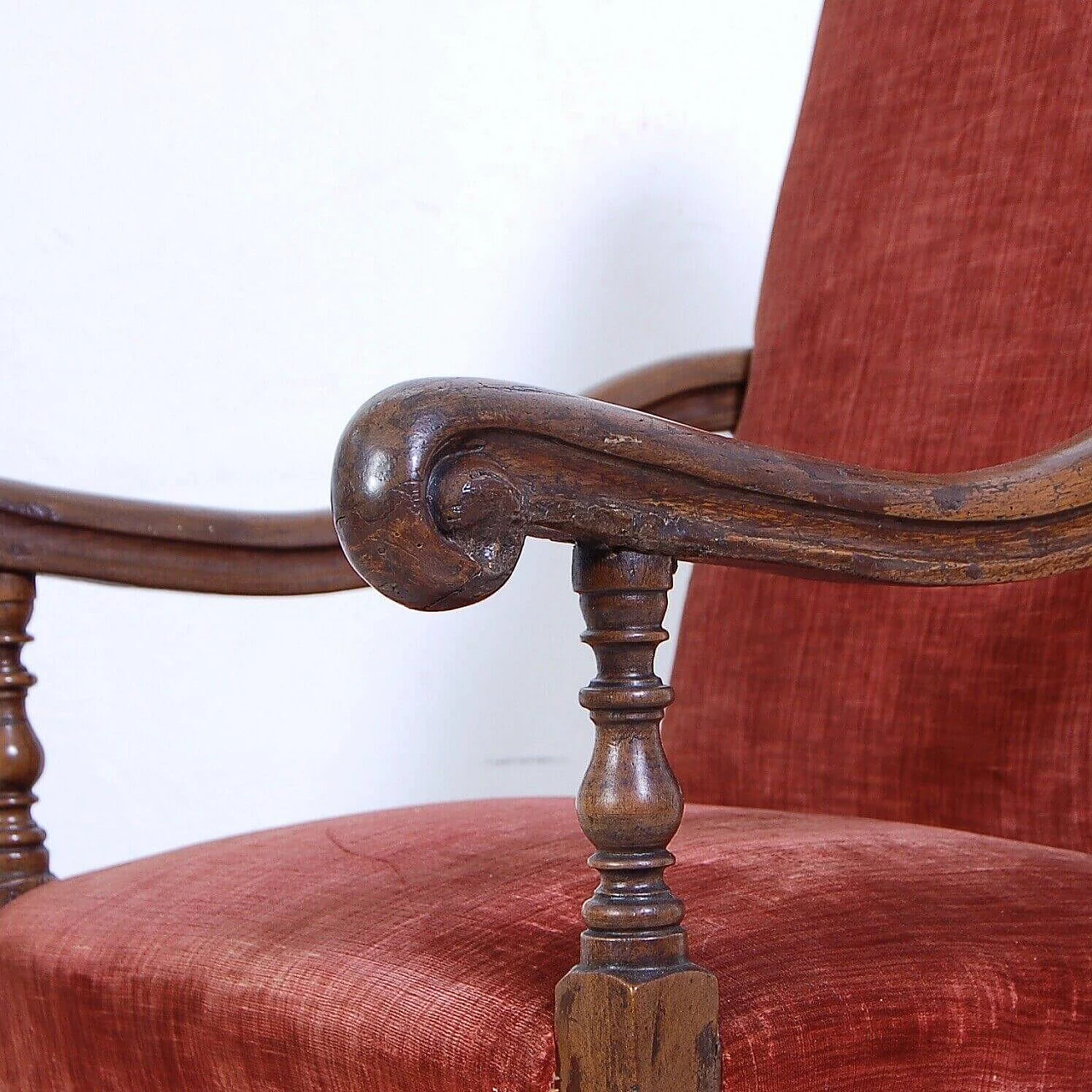 Turned walnut and brick red velvet armchair, mid-19th century 5