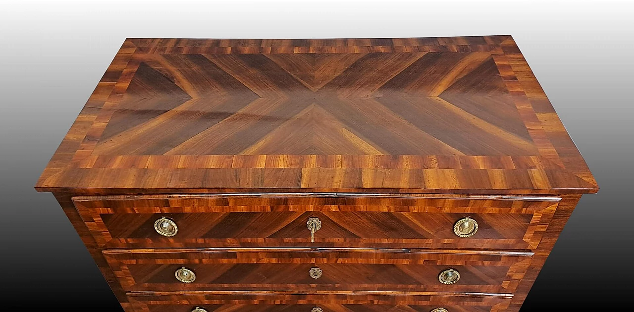 Louis XVI chest of drawers panelled in walnut, cherry and bois de rose, late 18th century 1