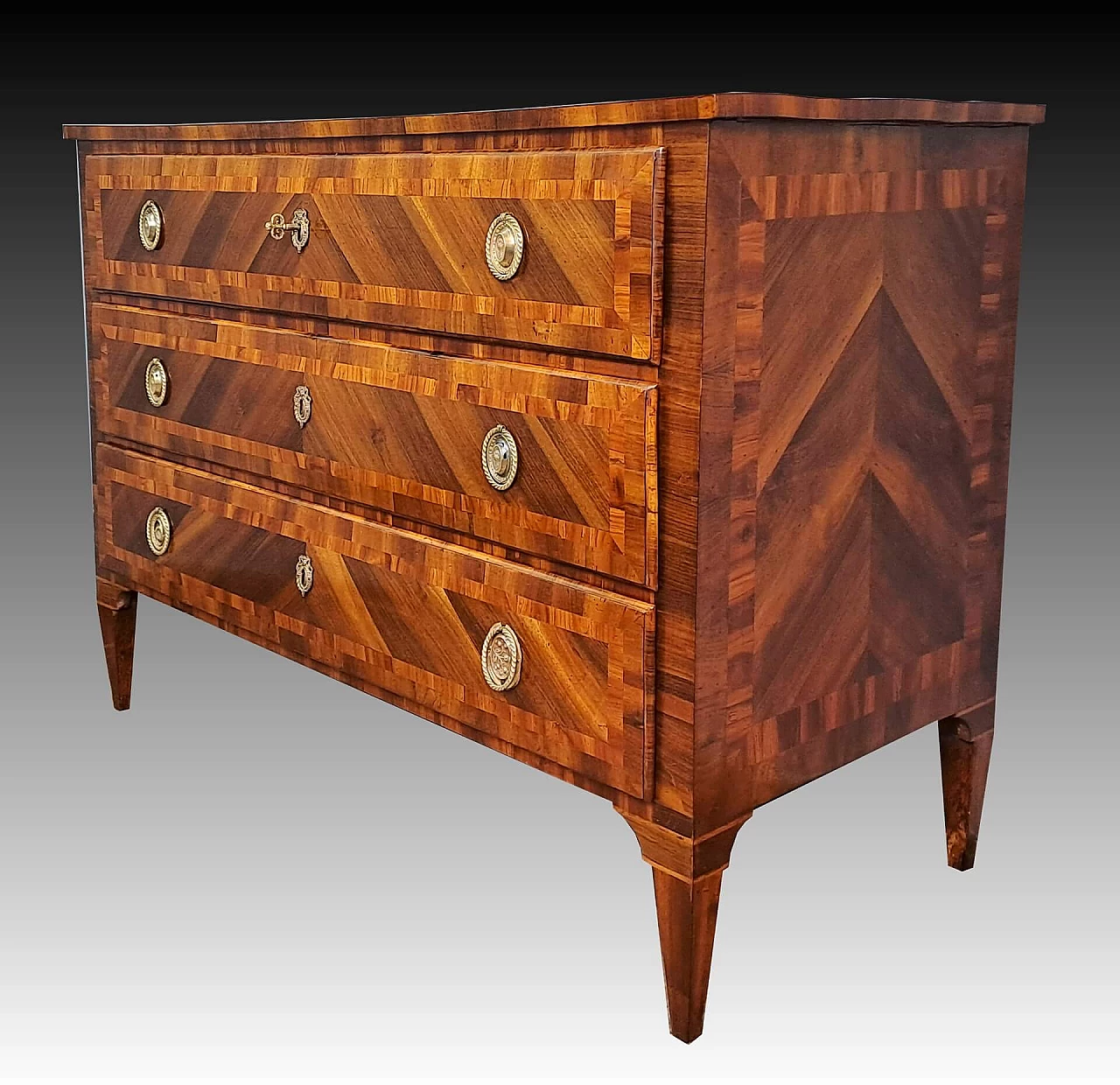 Louis XVI chest of drawers panelled in walnut, cherry and bois de rose, late 18th century 8