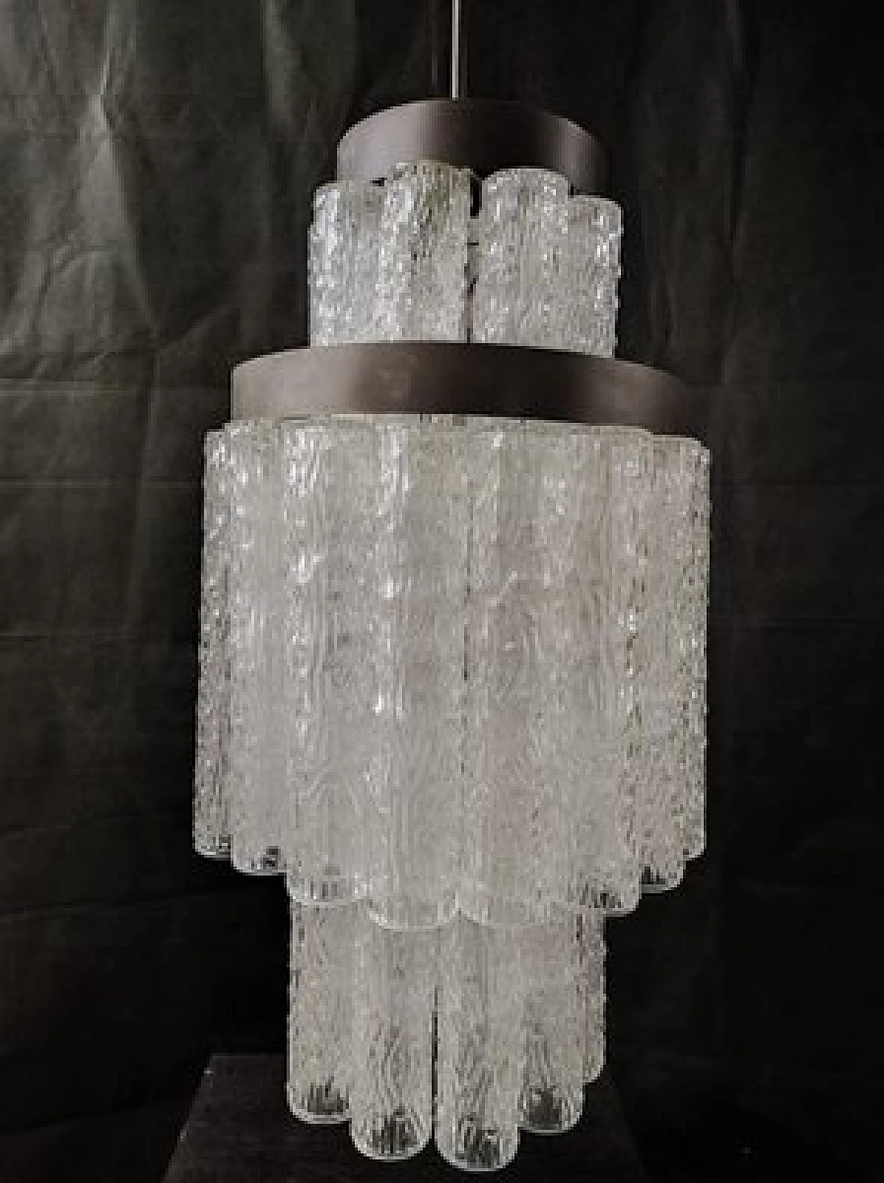 Three-tier Murano glass chandelier, 1970s 2