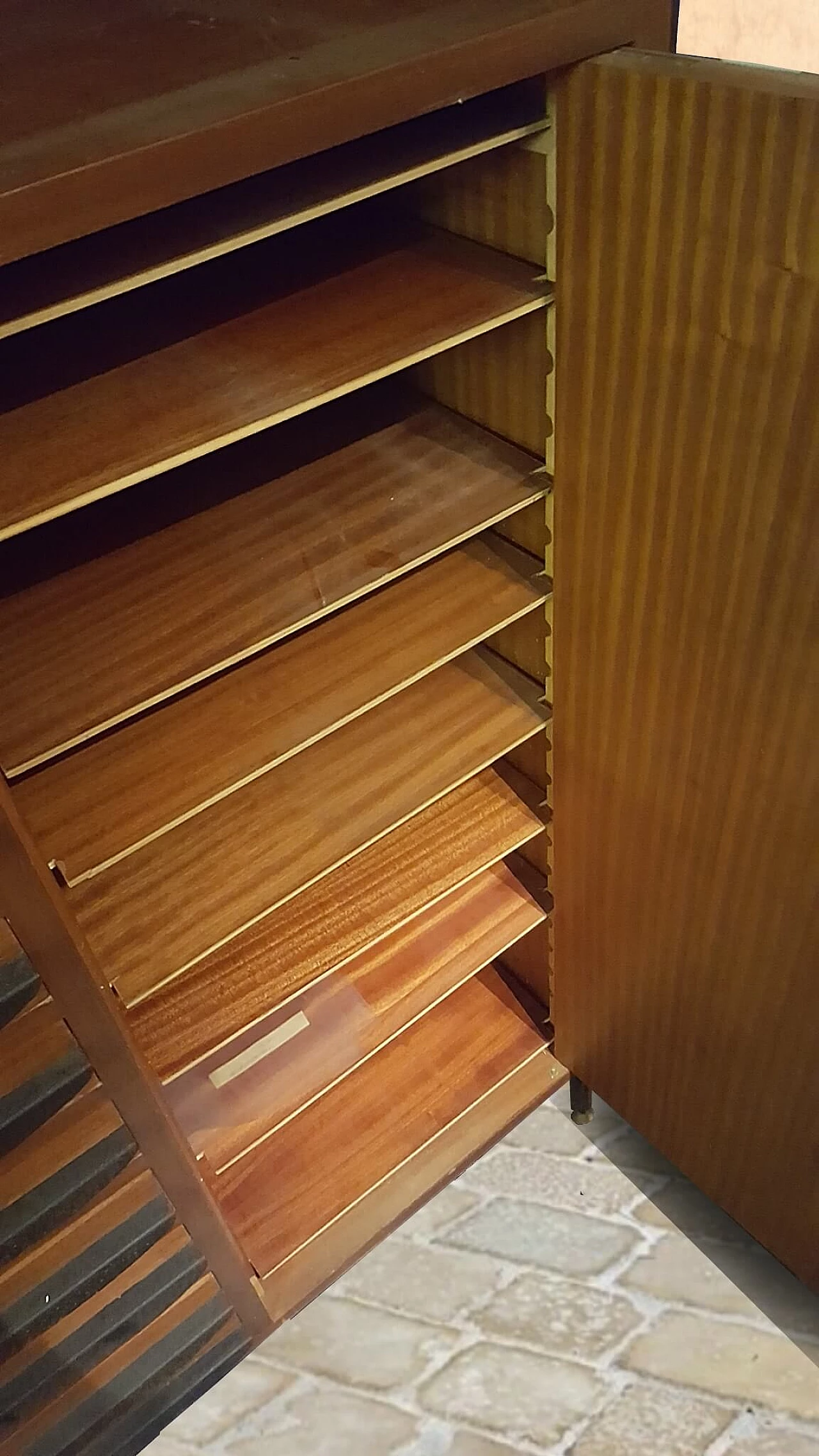 Varnished mahogany cabinet with central drop-down drawers, 1960s 3