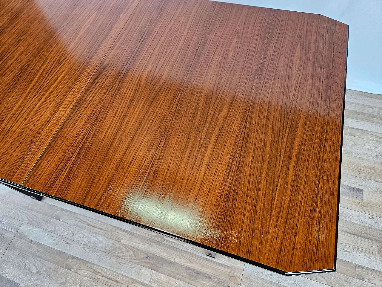 Scandinavian-style extending dining table in walnut and ebony, 1970s 4