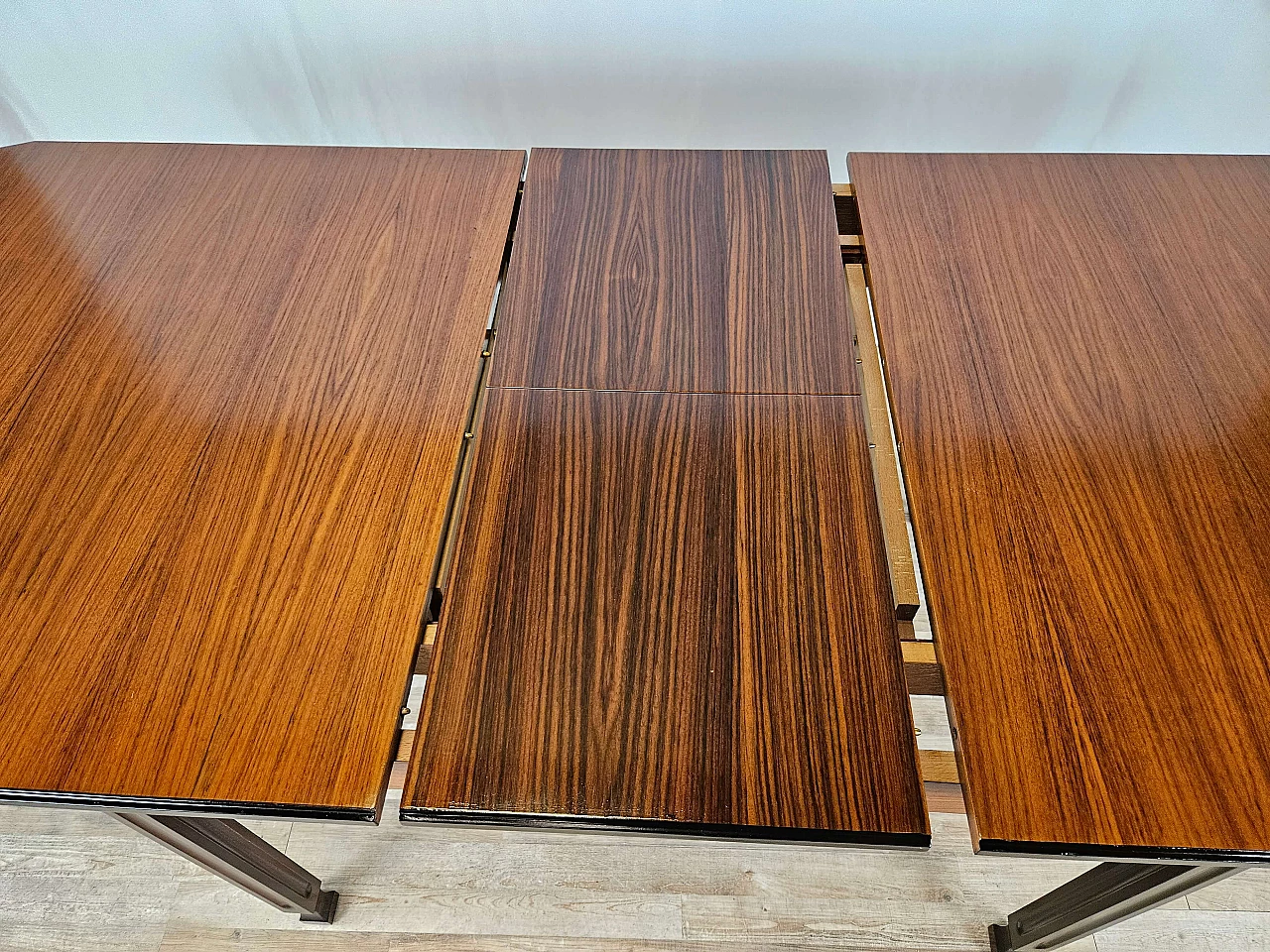 Scandinavian-style extending dining table in walnut and ebony, 1970s 16