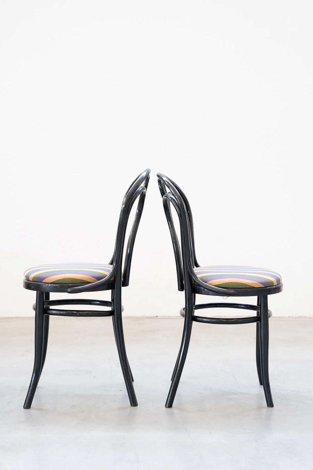 4 black Thonet chairs with fabric seat, 1950s 1374071