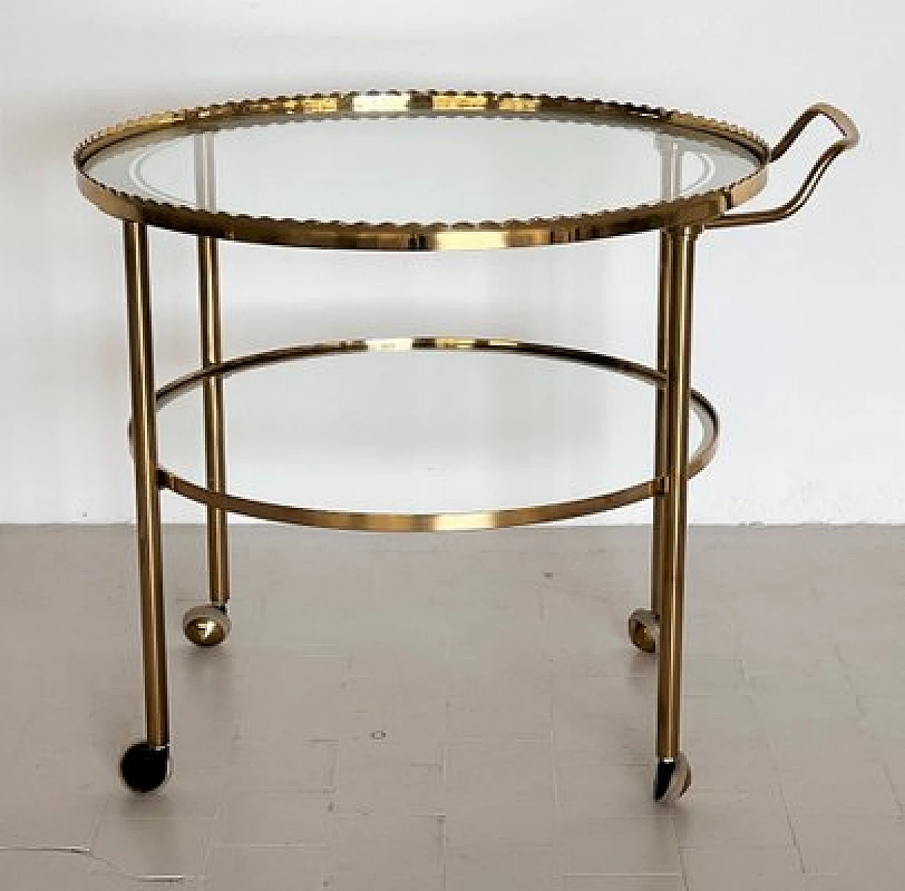 Brass and glass trolley from Vereinigte Werkstätten Collection, 1960s 1