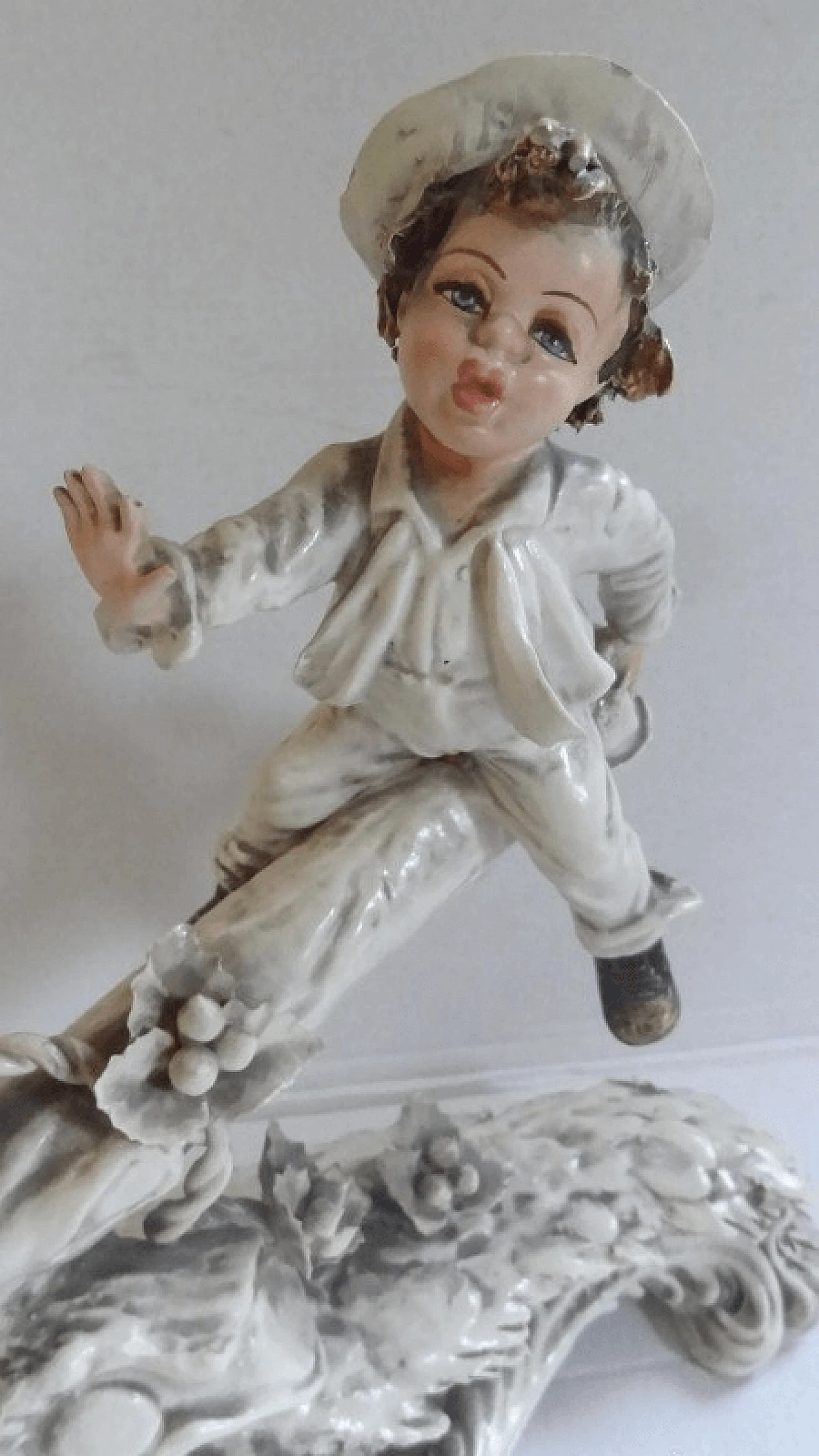 Capodimonte porcelain couple of children sculpture 5