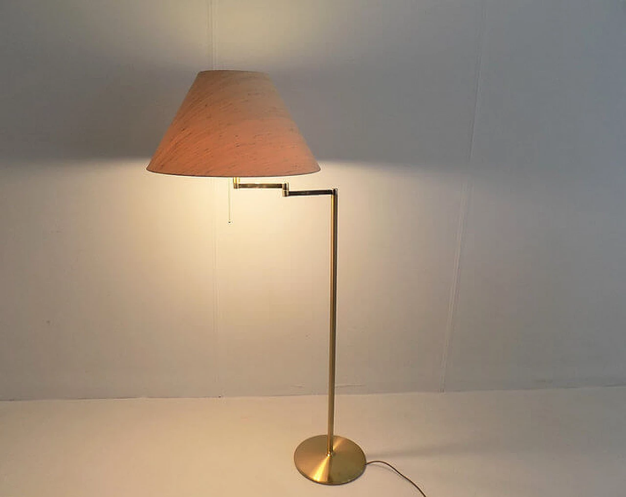 Brass floor lamp with swivel arm, late 20th century 11