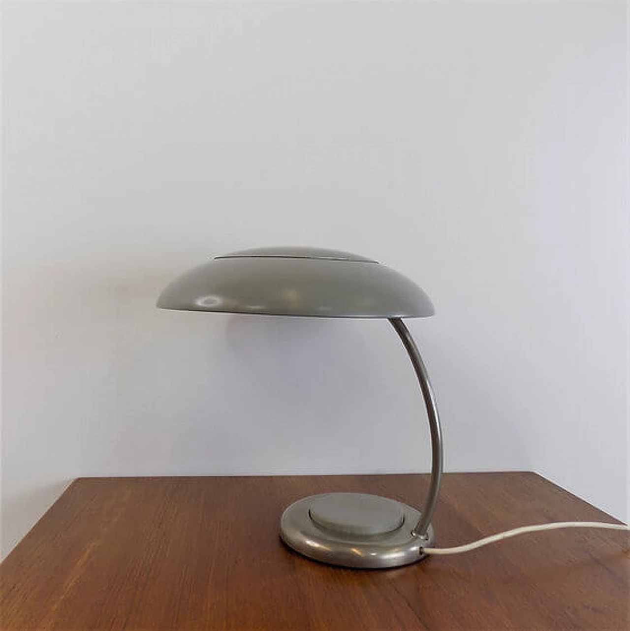 Bauhaus table lamp by VEB Leuchtenbau Lengefeld, 1960s 9