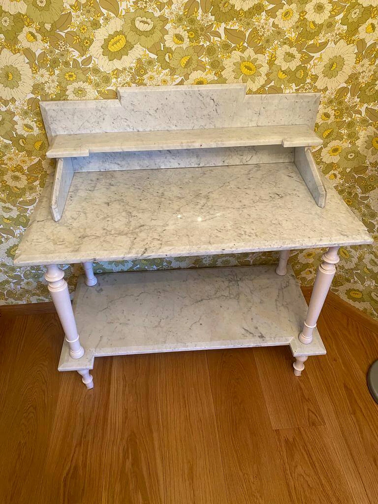 White Carrara marble vanity table, early 20th century 2