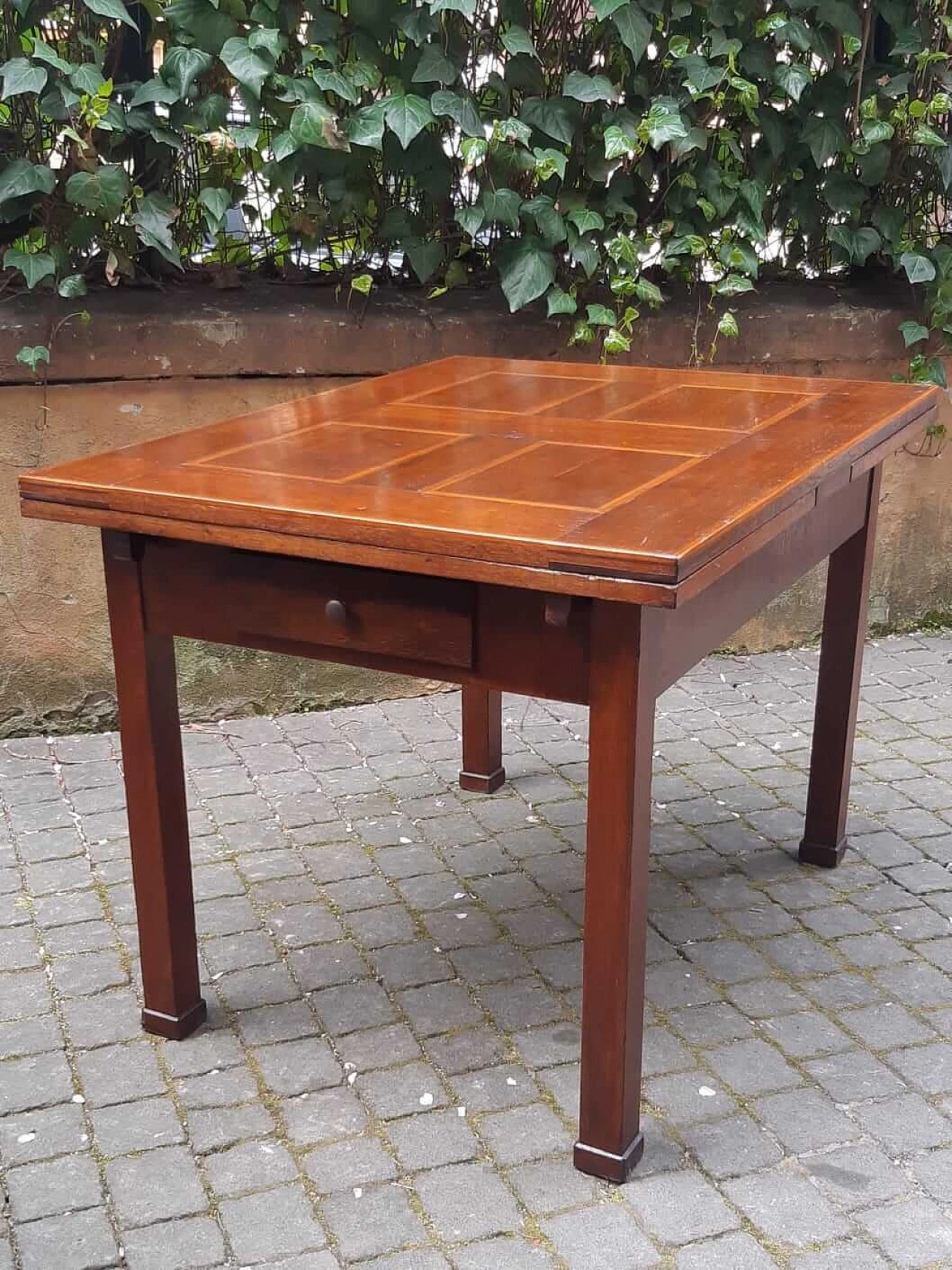 Extending oak table with threaded top in Empire style, 19th century 4