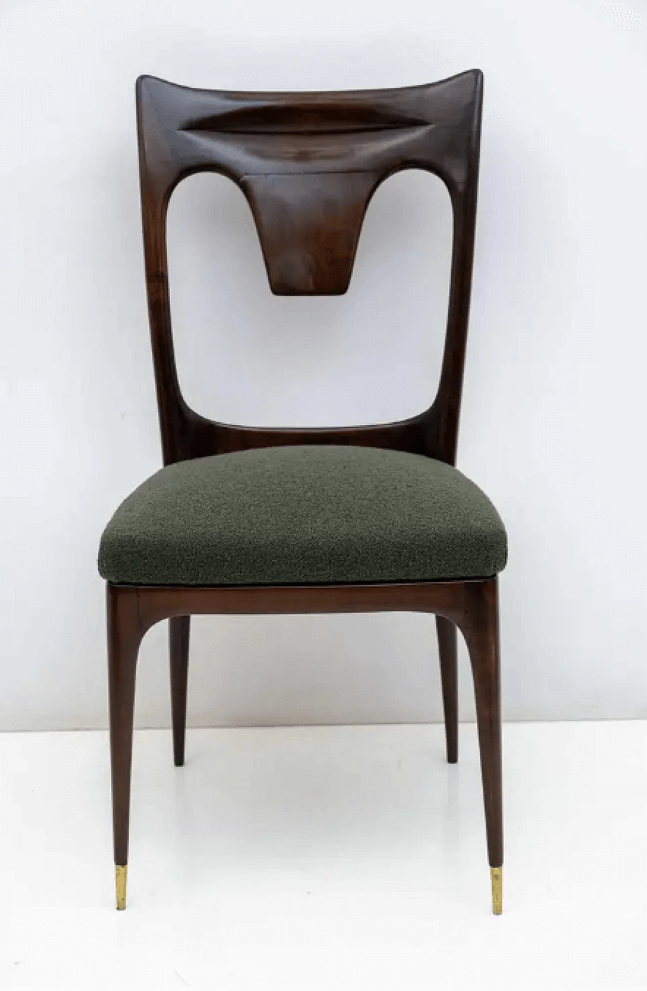 4 Walnut and bouclé dining chairs by Ico & Luisa Parisi, 1950s 3