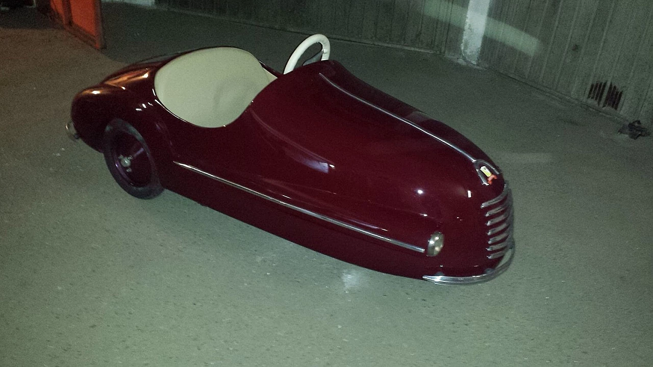 Lucciola electric toy car by Piero Patria, 1940s 4