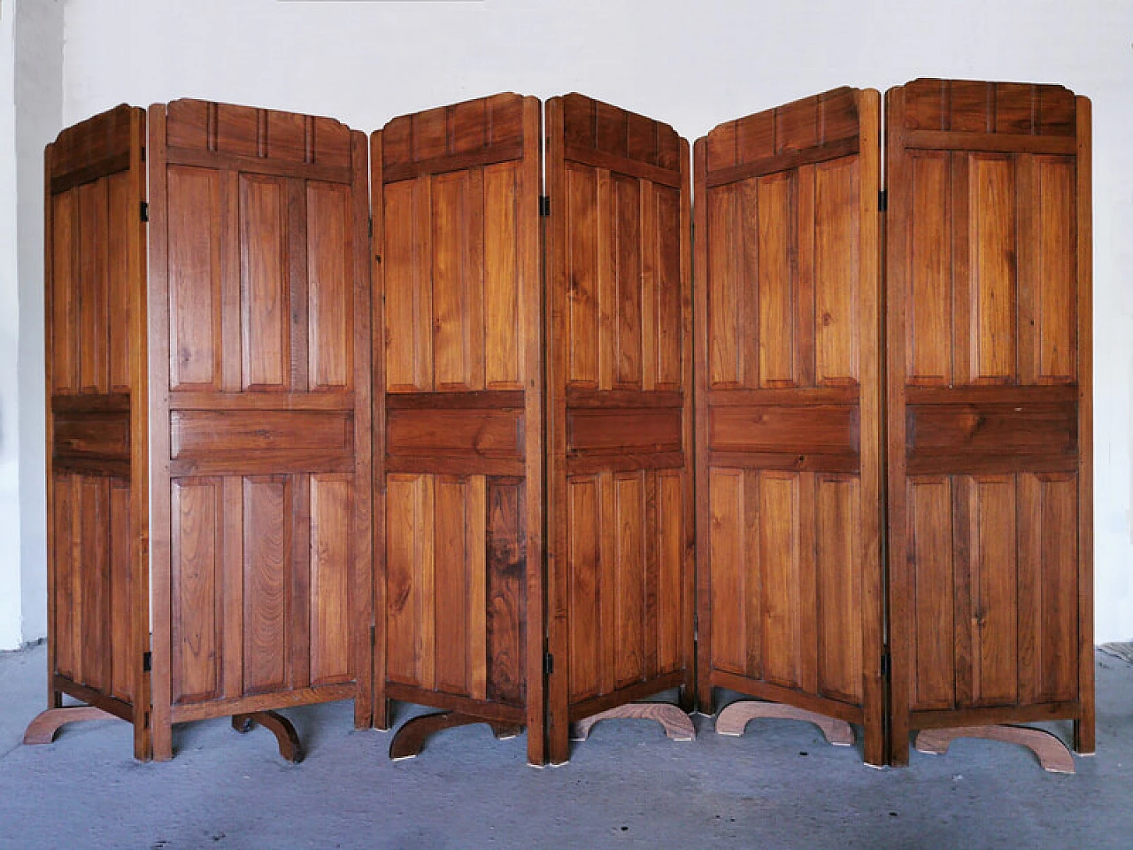 Burmese Colonial style solid teak screen 1