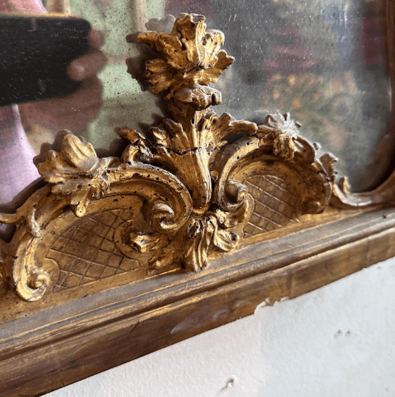 Sicilian Baroque gilded wood wall mirror, mid-18th century 14