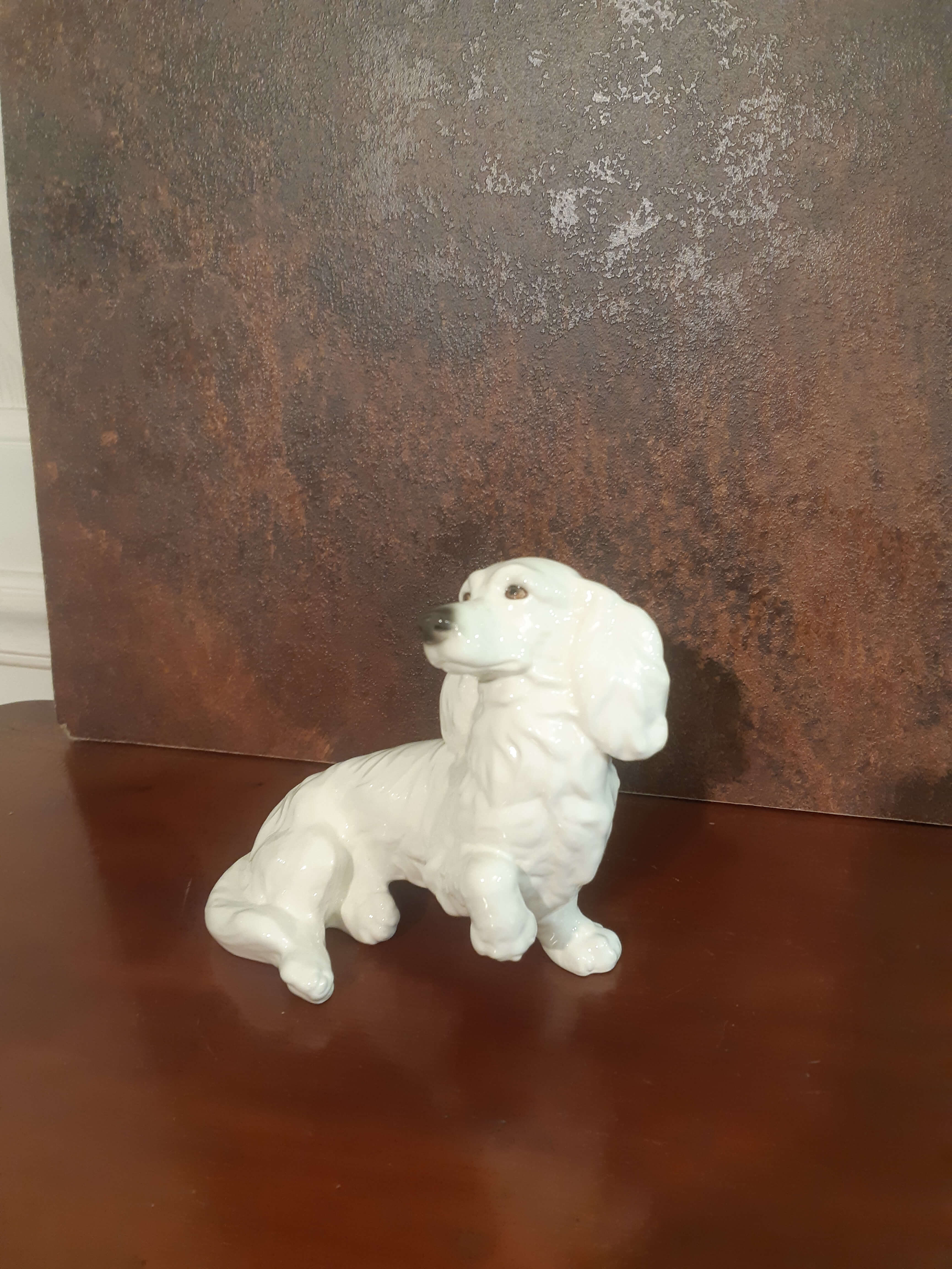 Goebel dachshund outlet figurine