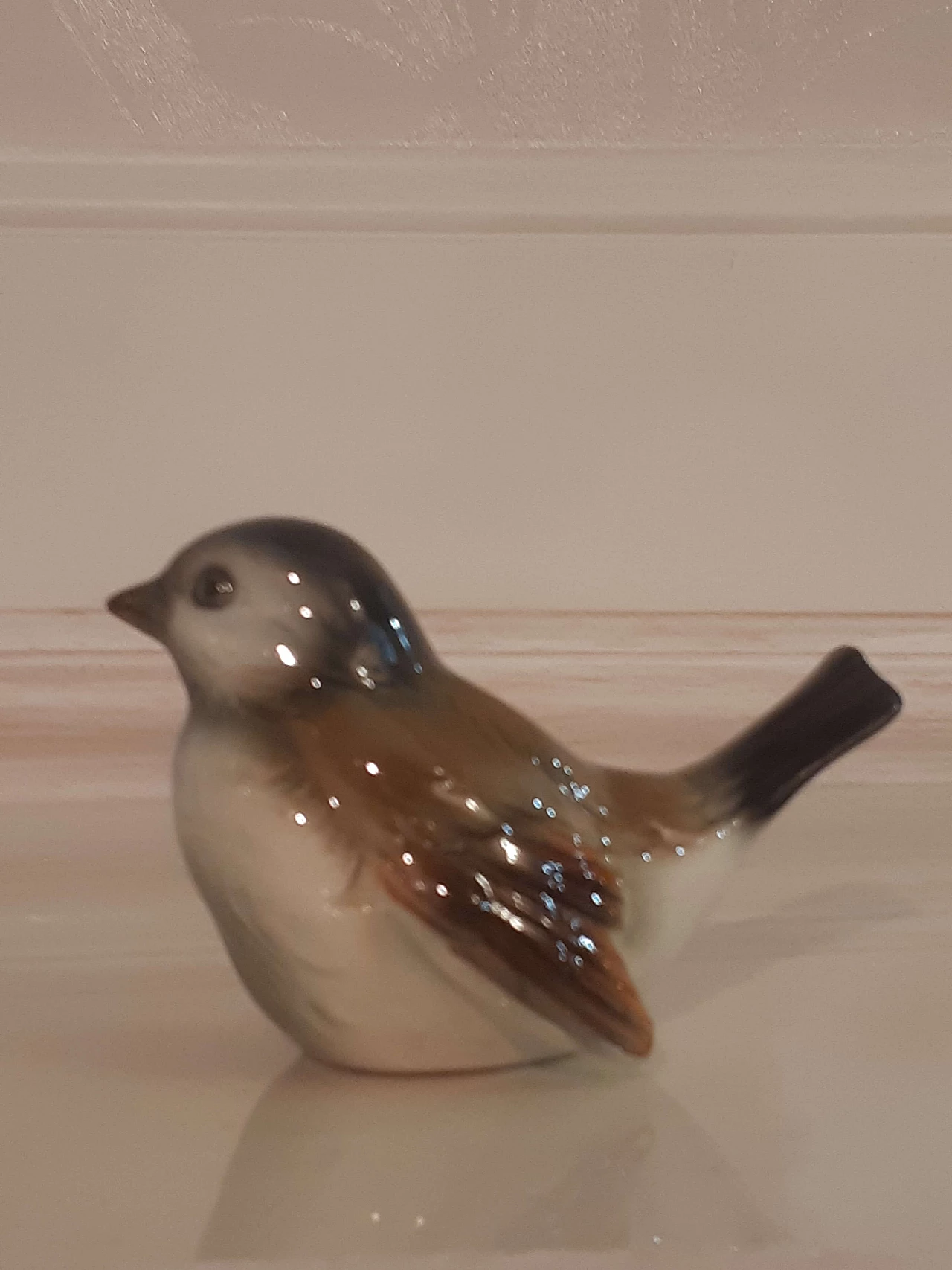 Pair of porcelain sparrow sculptures by Goebel 6