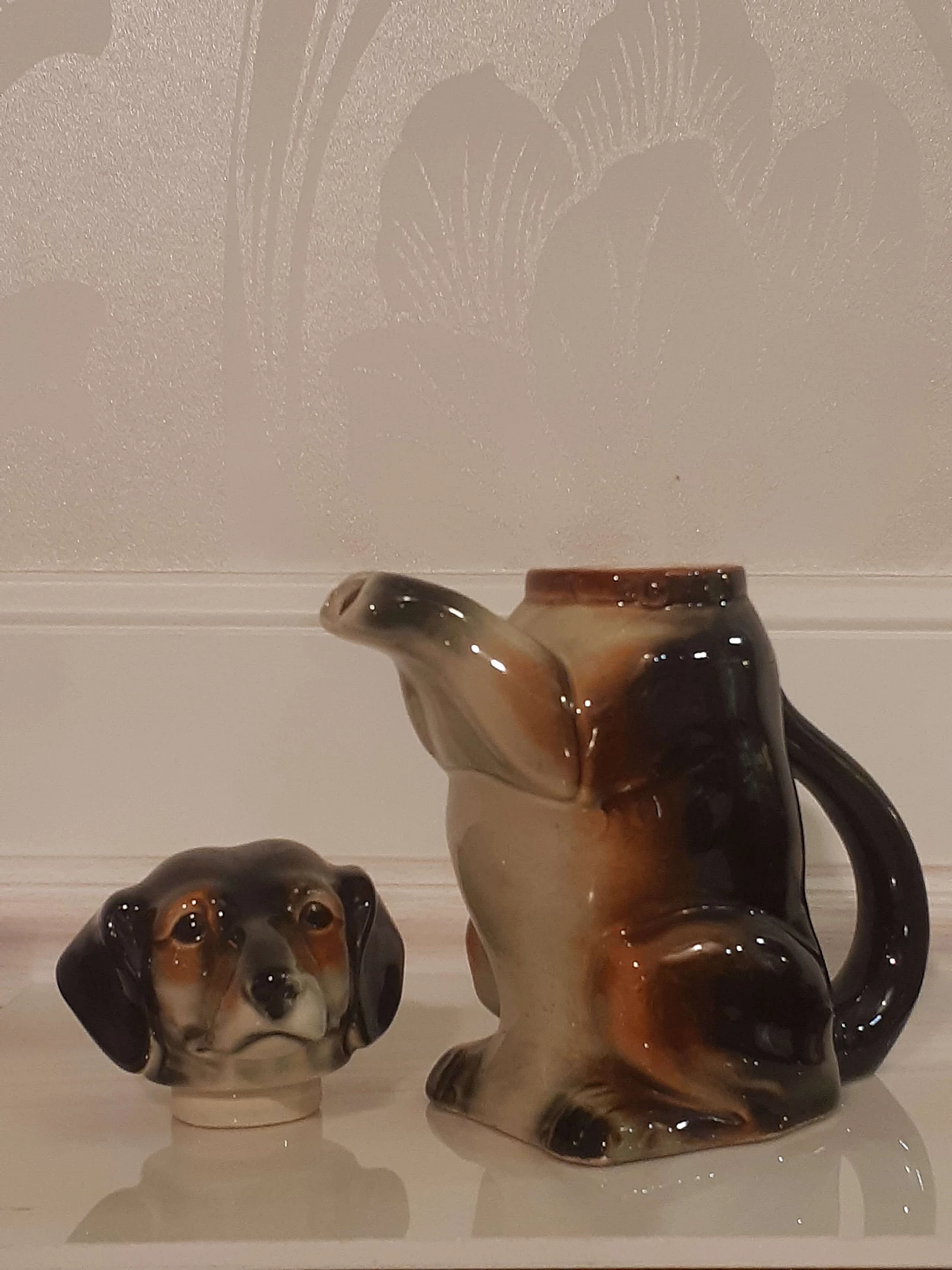 Porcelain dog-shaped teapot by Erphila 3