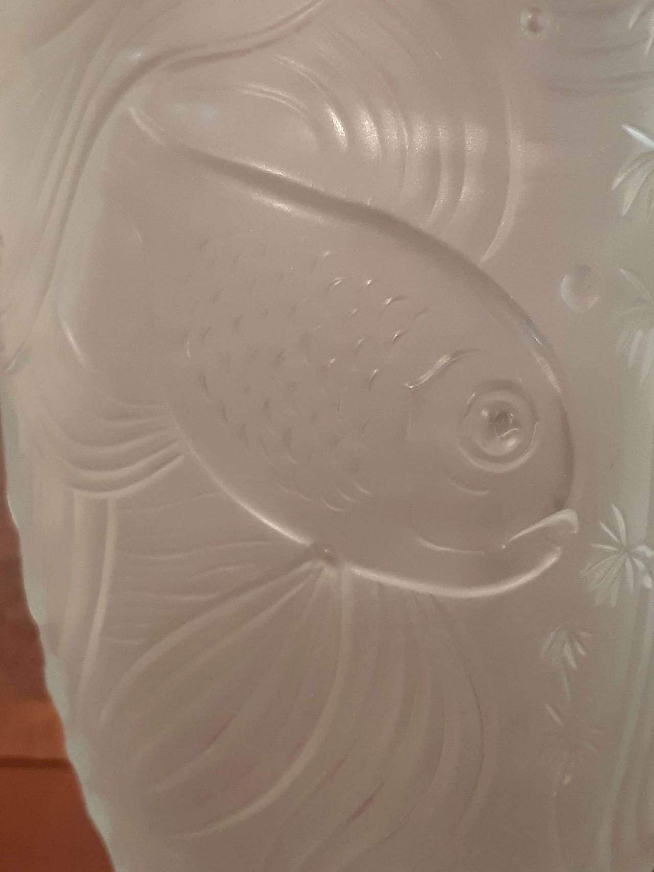 Satin-finished glass vase with relief fish decoration, 1930s 4