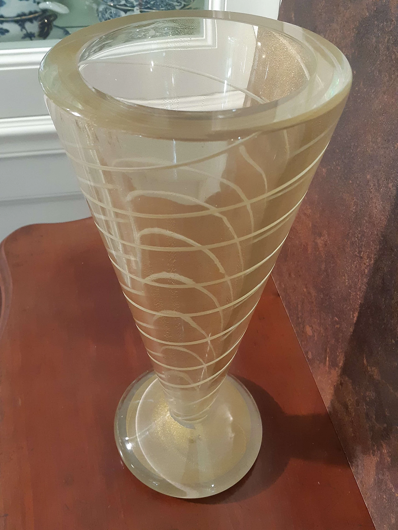 Yellow blown glass goblet vase with gold dust and spiral decoration, 1970s 2