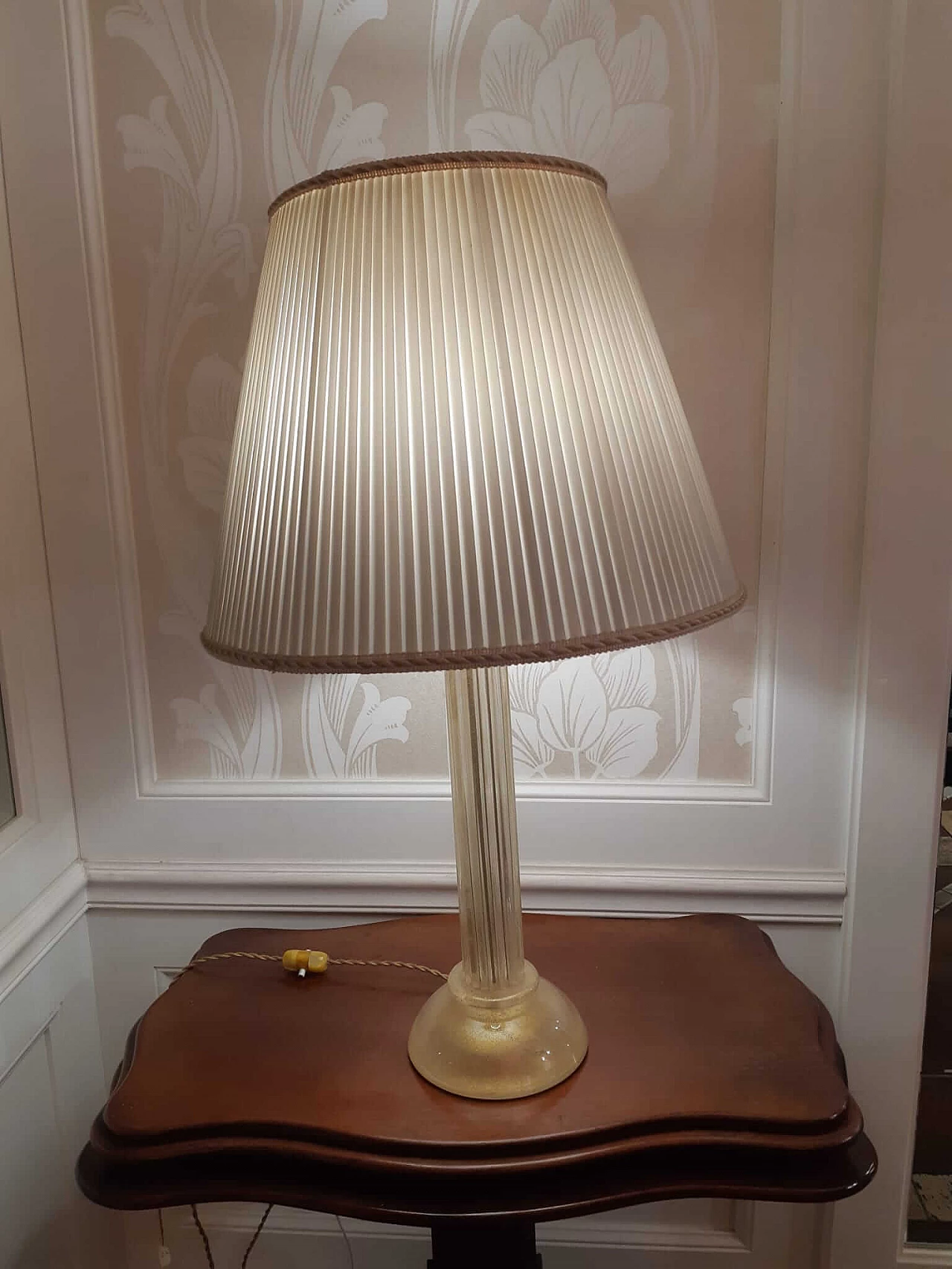 Table lamp with base made of Murano glass canneted with gold powder, 1990s 1