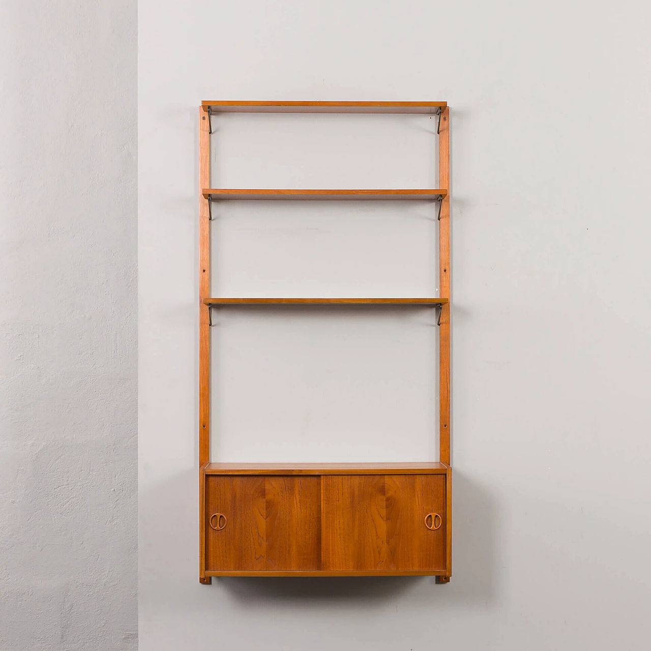 Teak hanging bookcase in the style of Cadovius and Sorensen, 1960s 8