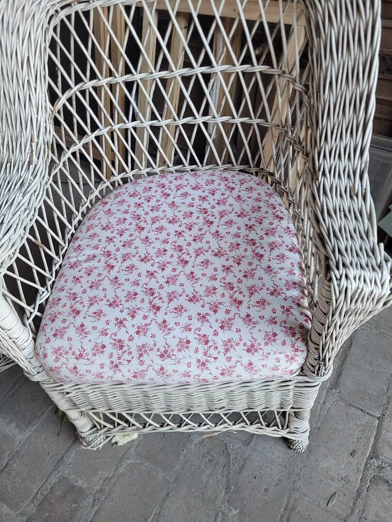 Wicker sofa and pair of armchairs, 1950s 15