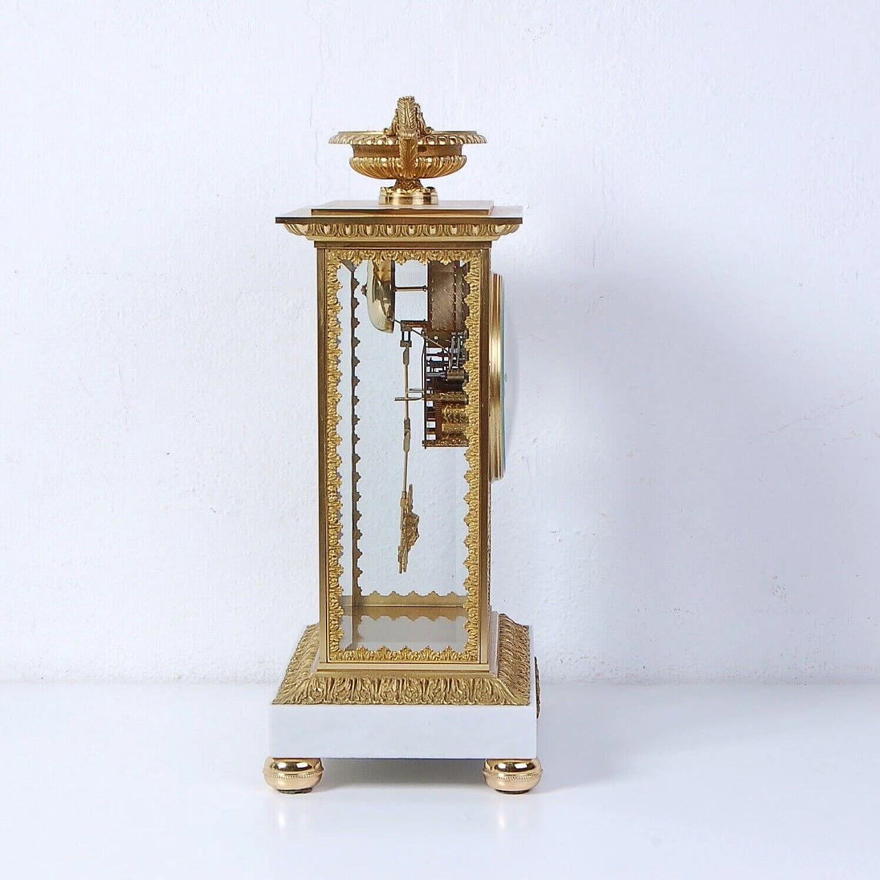 Carrara marble and gilded bronze Empire-style table clock, 1950s 10