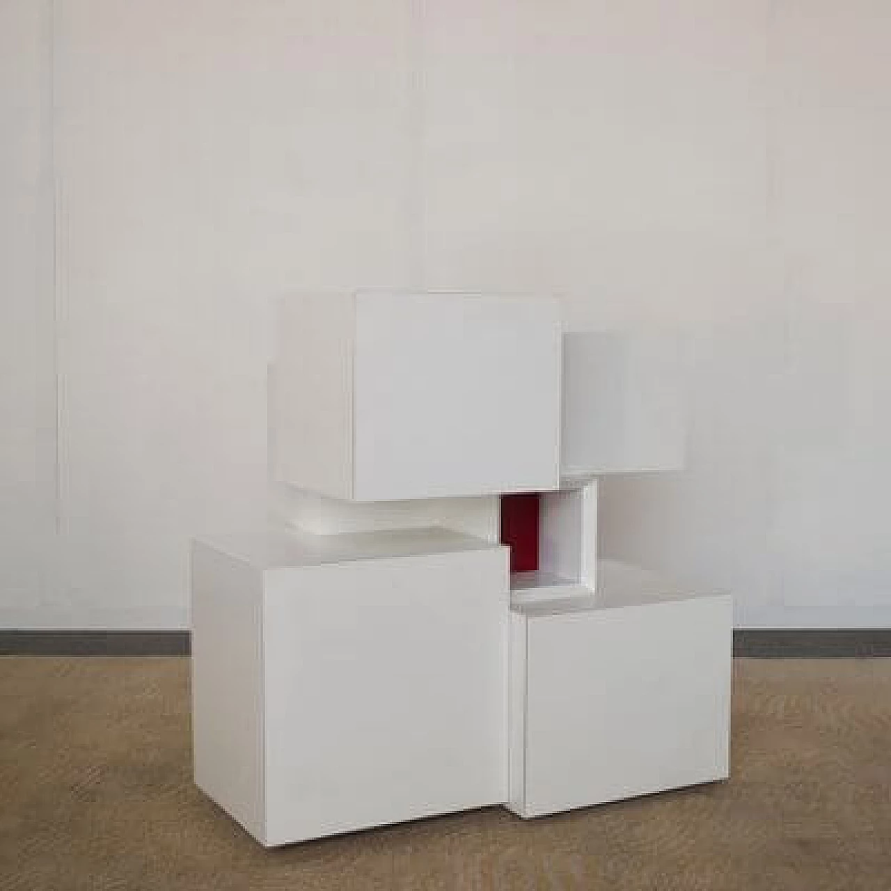 White lacquered wooden cabinet with red central insert in the style of Ludovico Acerbis, 1970s 11