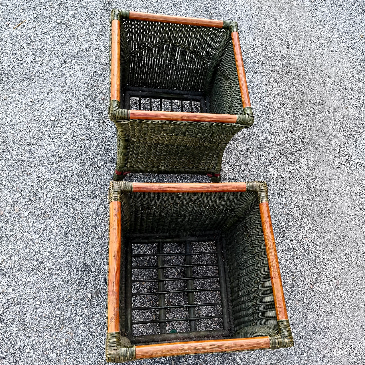 Pair of coloured bamboo and woven wicker potholders, 1970s 4