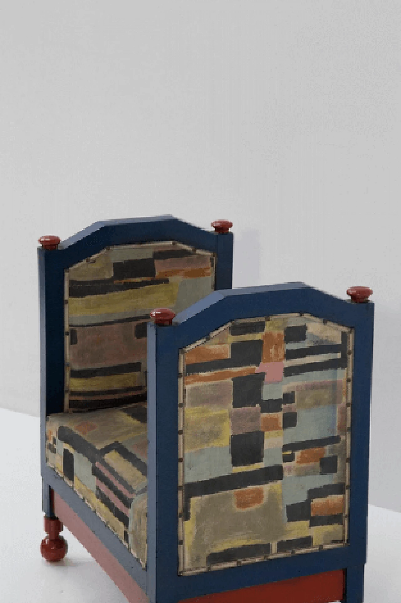 Pair of wood and fabric stools attributed to Luigi Colombo Fillia, 1920s 3