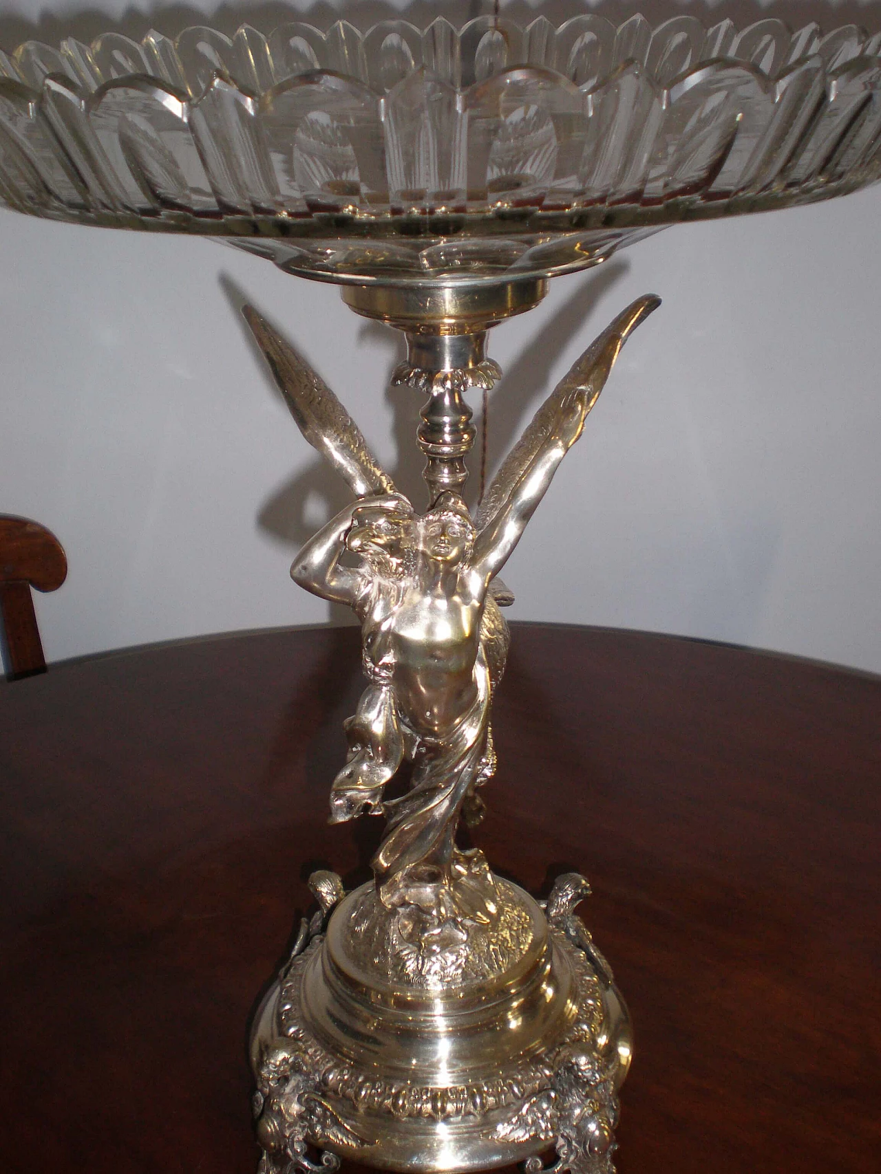 Metal and glass centerpiece raised bowl with winged figure, early 20th century 4