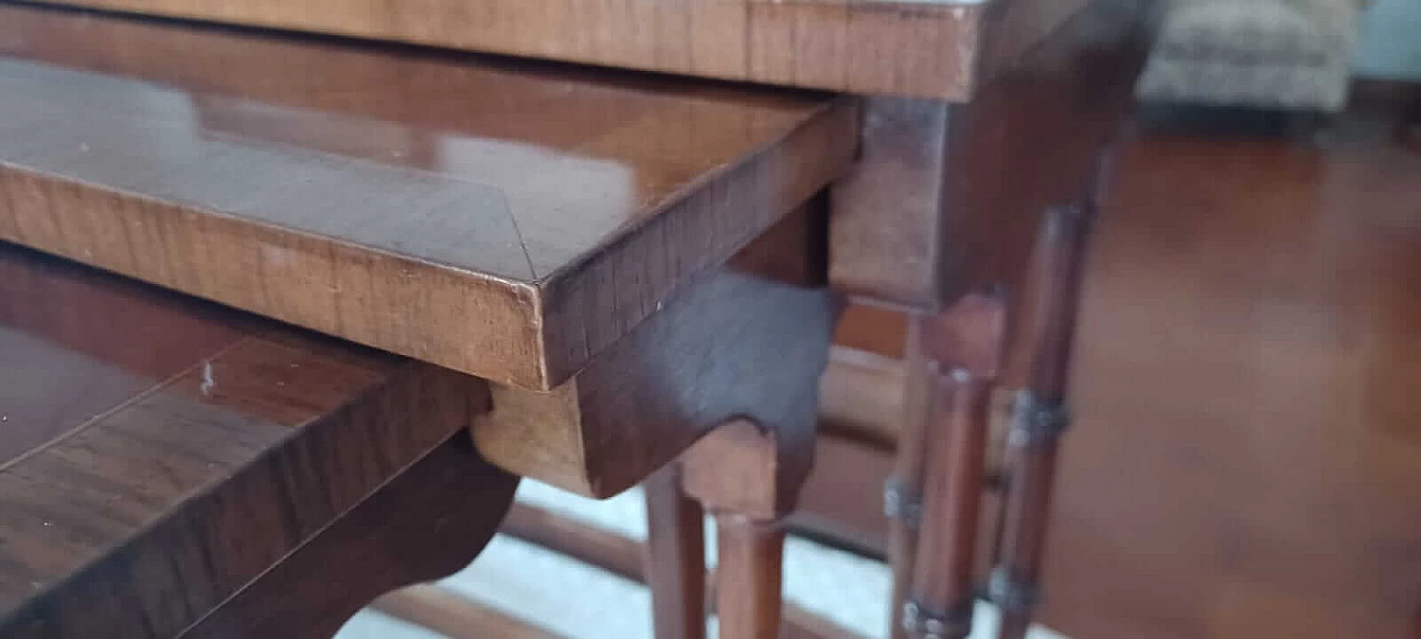 3 English wood nesting tables, 19th century 7