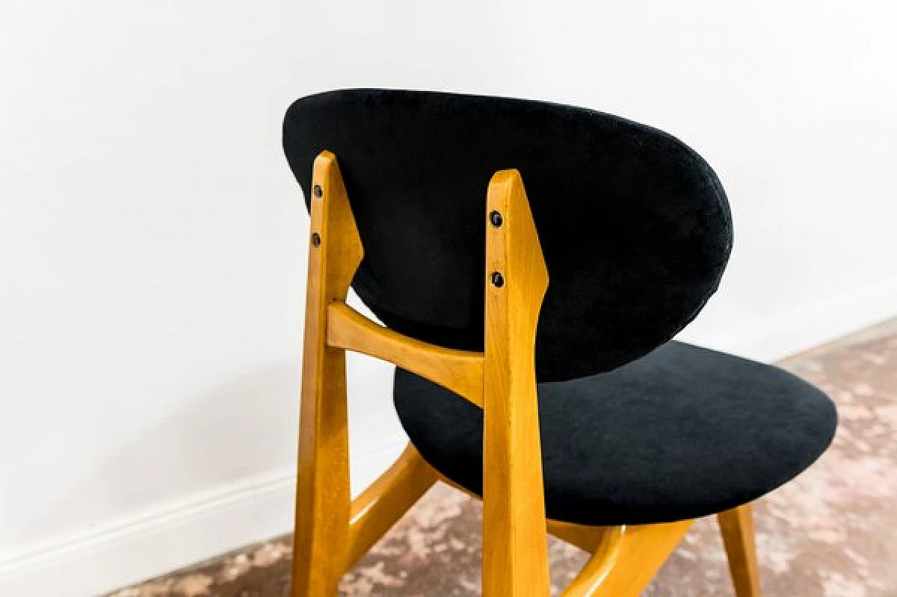 3 Chairs in beech and black fabric by Juliusz Kędziorek, 1960s 11