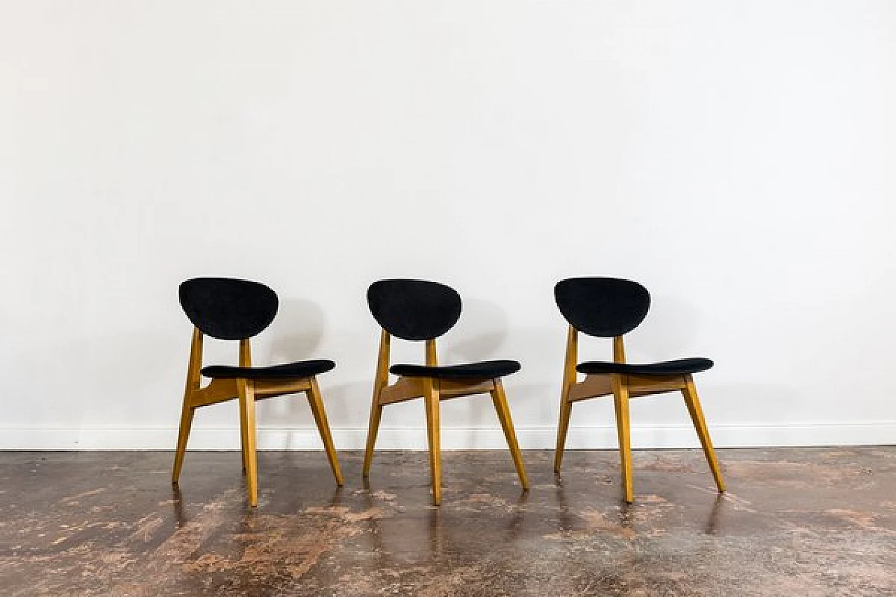 3 Chairs in beech and black fabric by Juliusz Kędziorek, 1960s 16