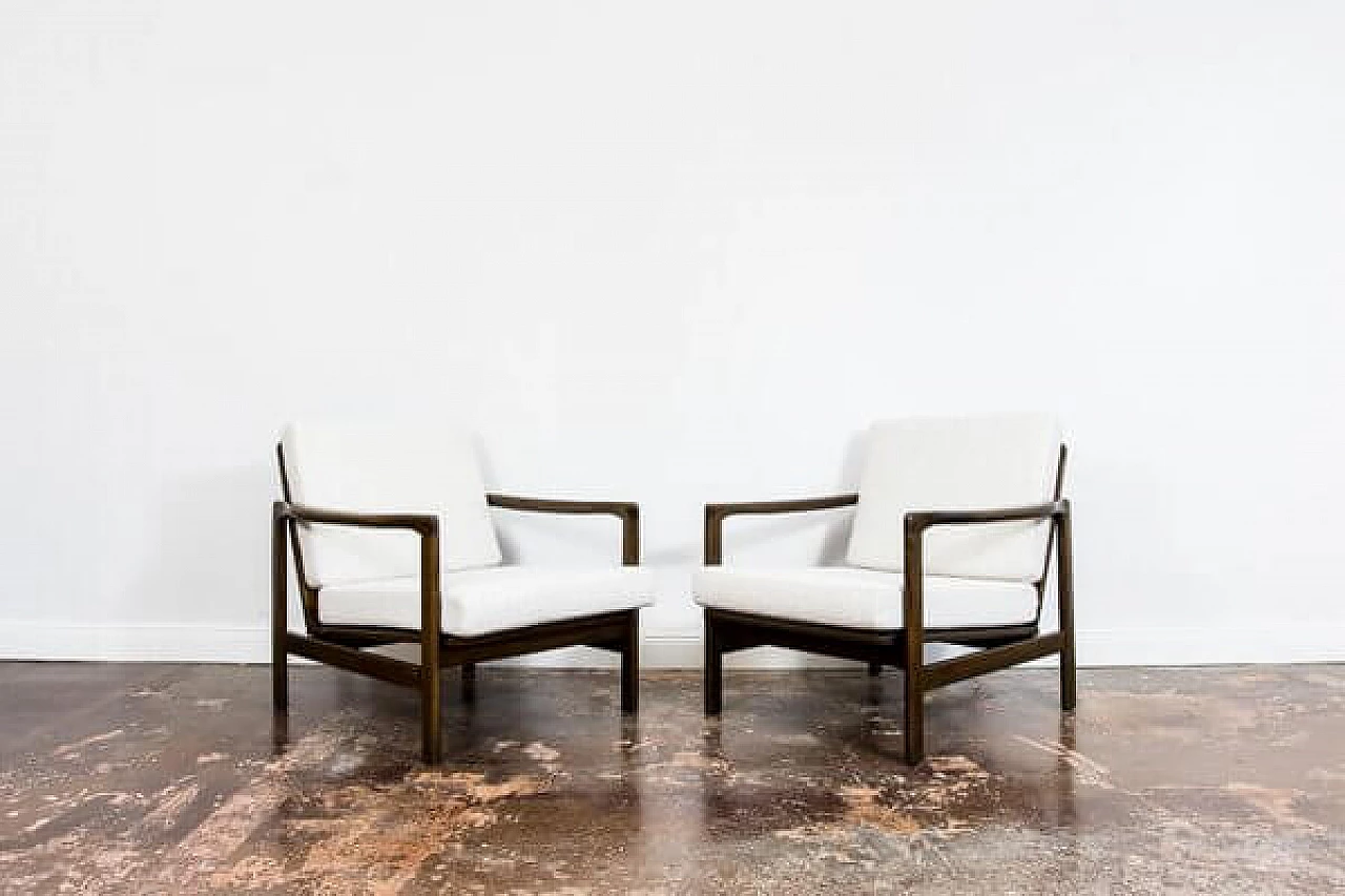 Pair of beech and fabric B-7522 armchairs by Zenon Bączyk for SFM, 1960s 1