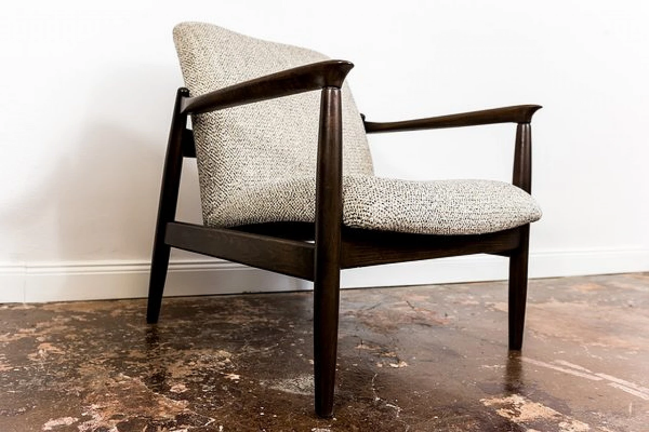 Pair of GFM-64 armchairs by Edmund Homa for GFM, 1960s 7