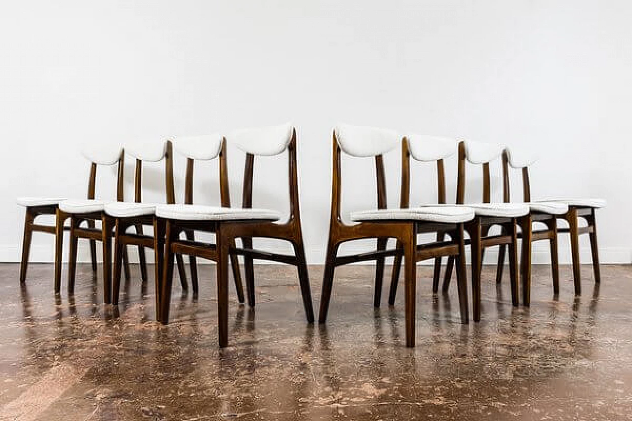 8 White dining chairs by Rajmund Teofil Hałas, 1960s 7