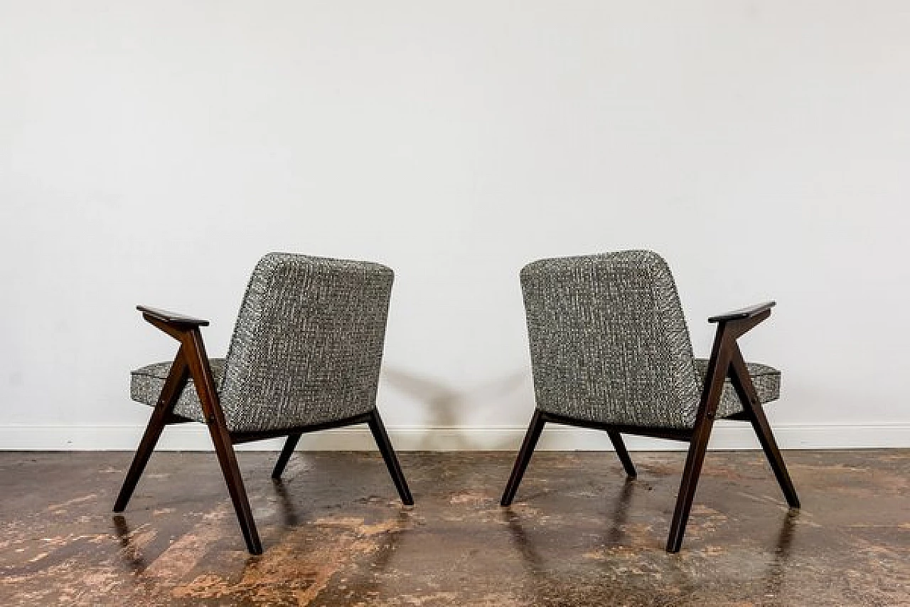 Pair of 300 177 Bunny armchairs, 1960s 11